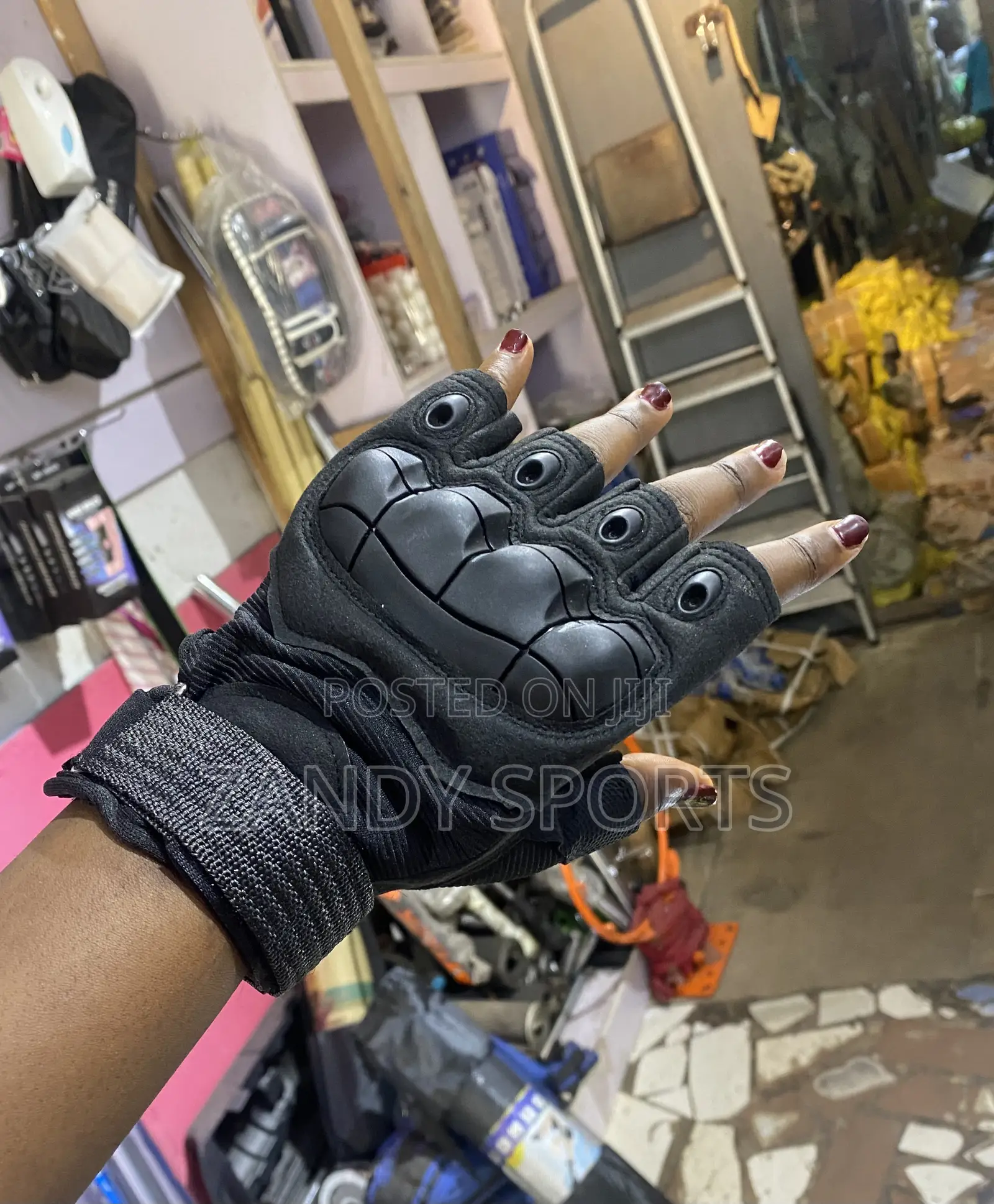 Knuckles Gym Gloves