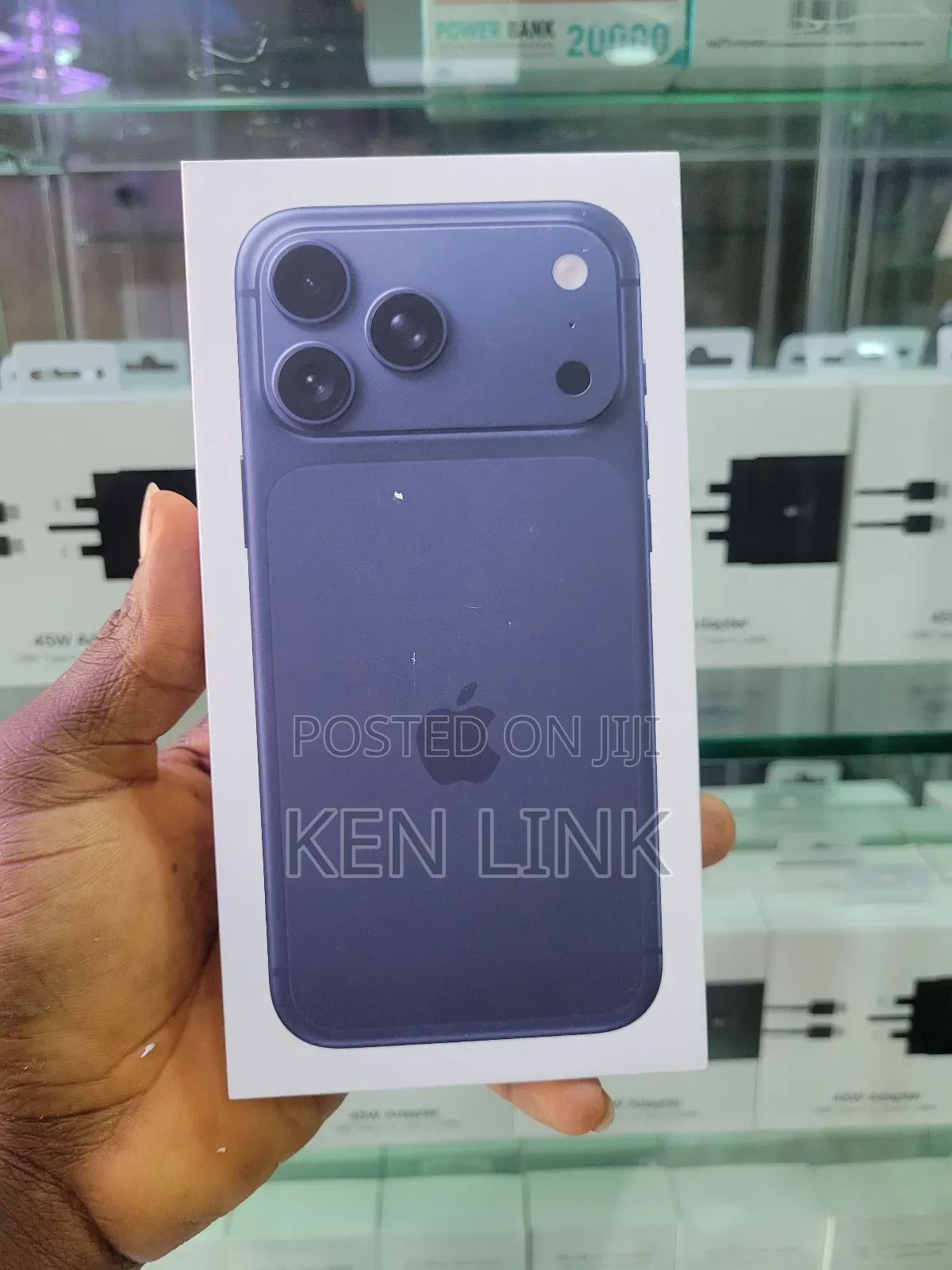 New Apple iPhone 17 Pro Max 256 GB Blue