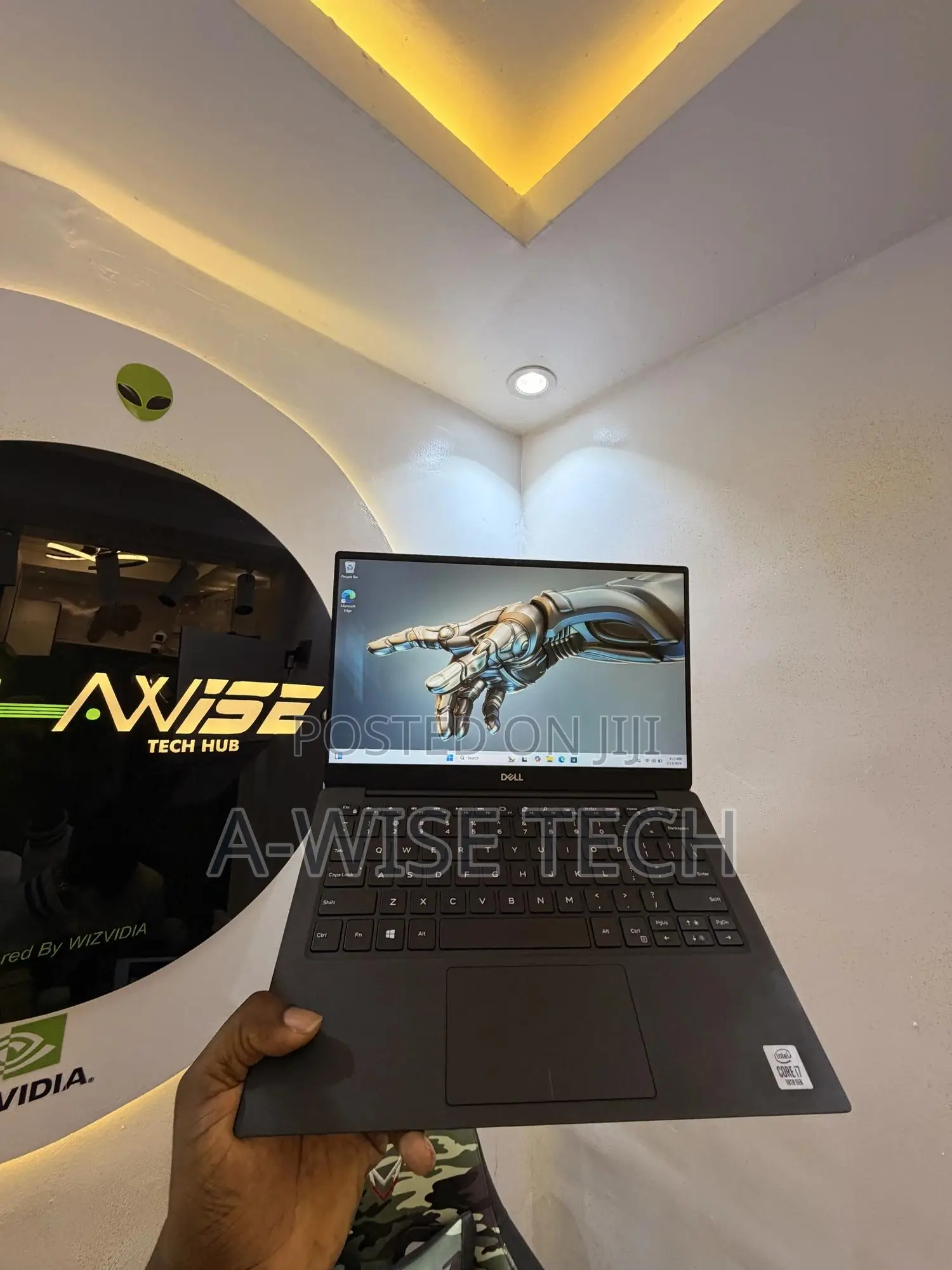 Laptop Dell XPS 13 7390 16GB Intel Core I7 SSD 256GB
