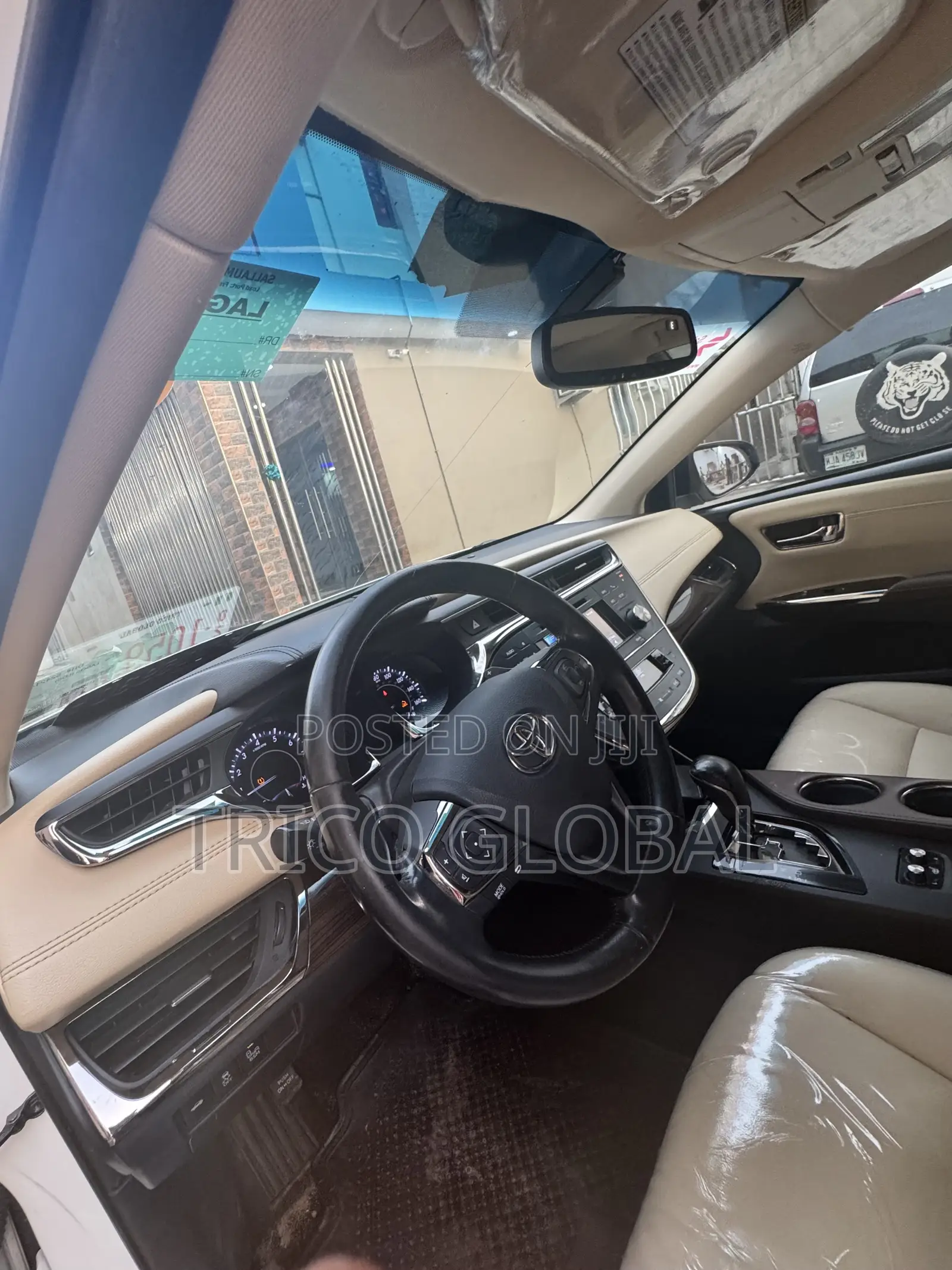 Toyota Avalon XLE Premium 4dr Sedan (3.5L 6cyl 6A) 2014 White