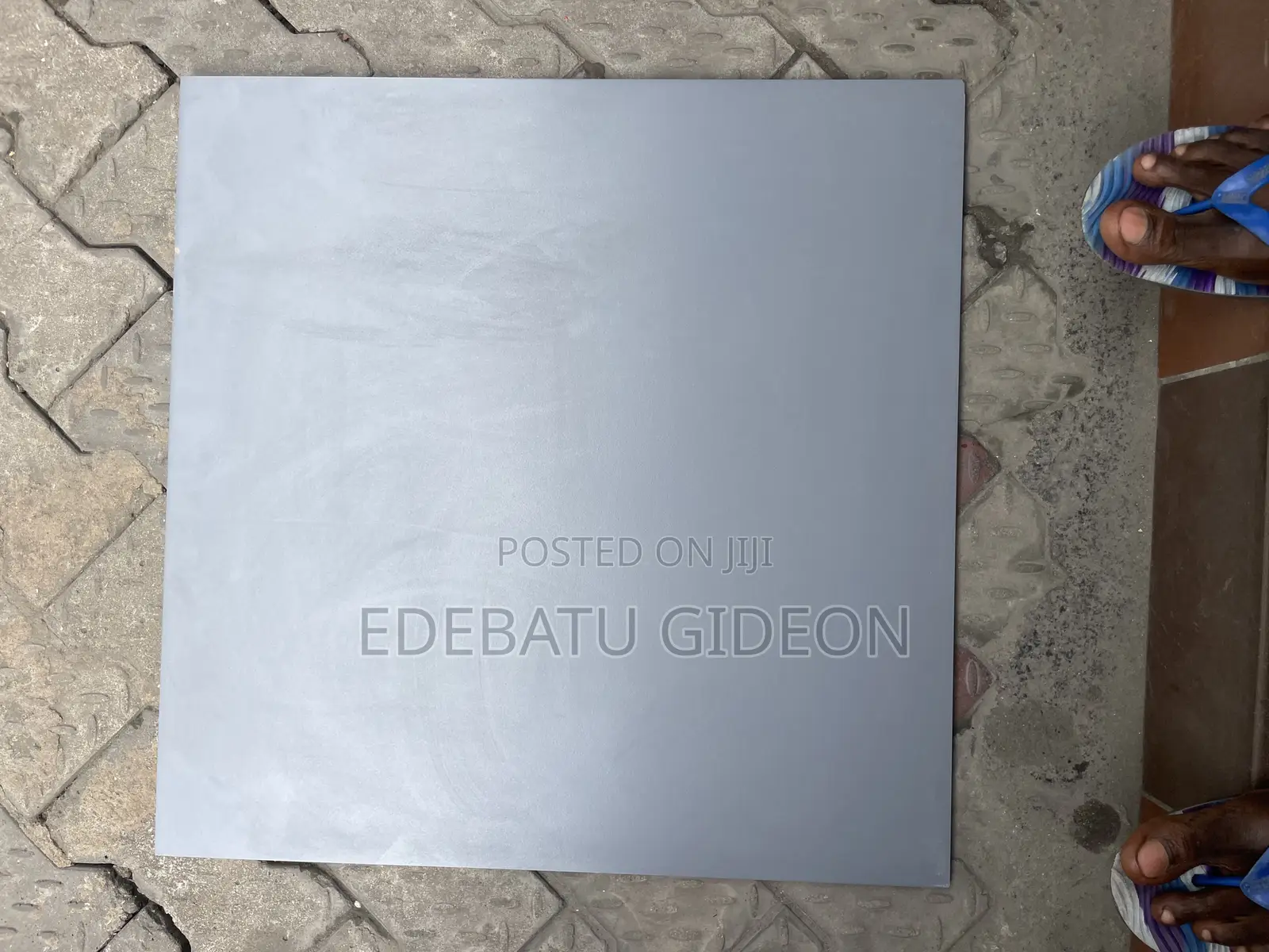 60x60 Tiles
