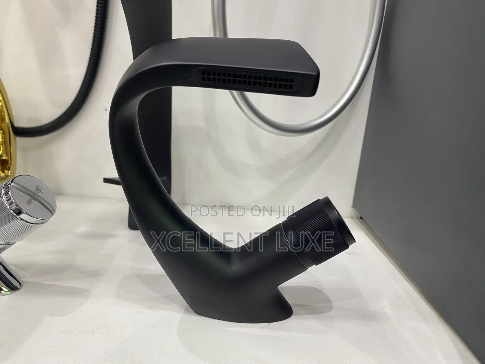 Luxury Basin Mixer Tap English Standard