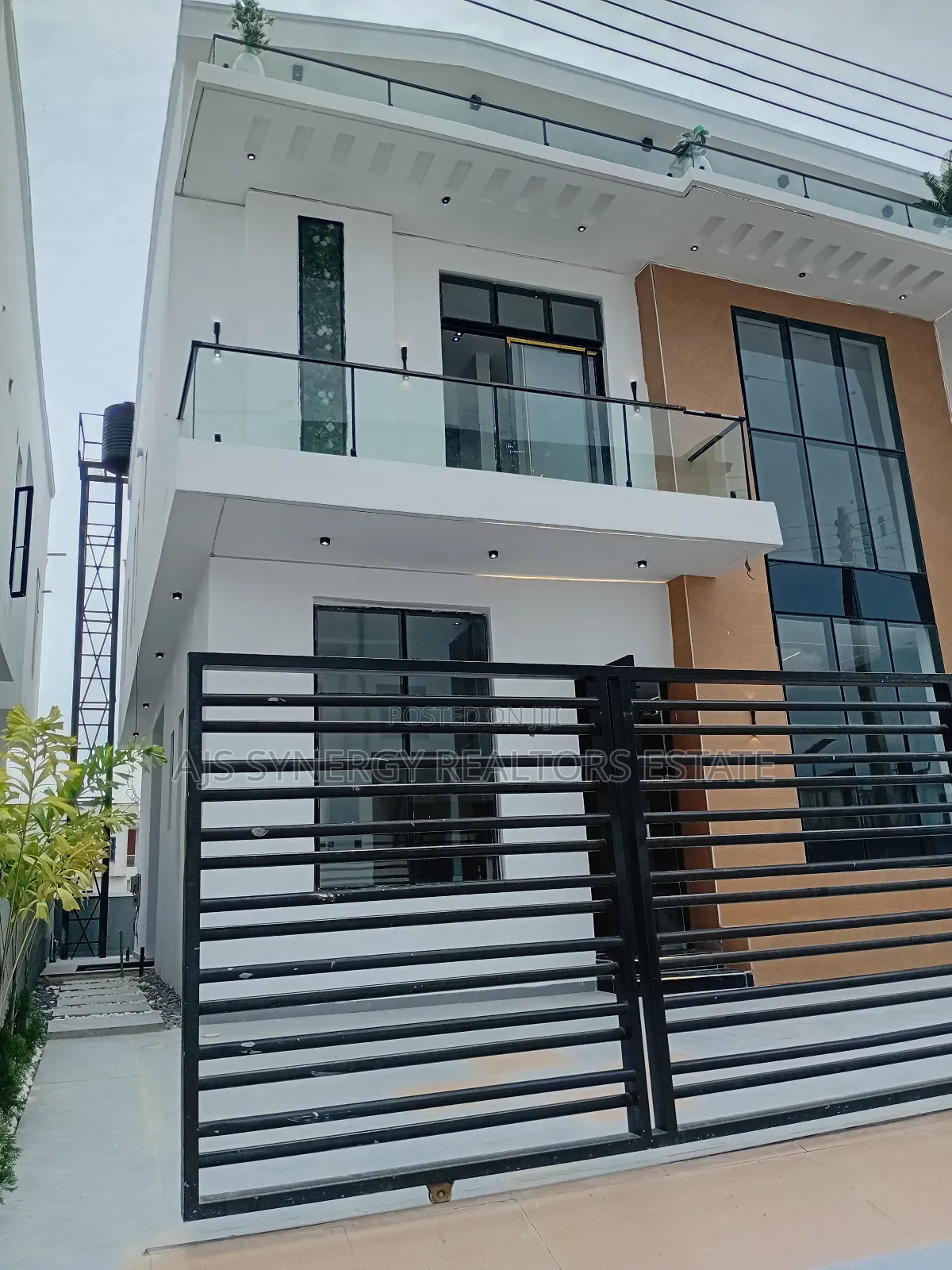 4bdrm Duplex in Ado / Ajah for sale