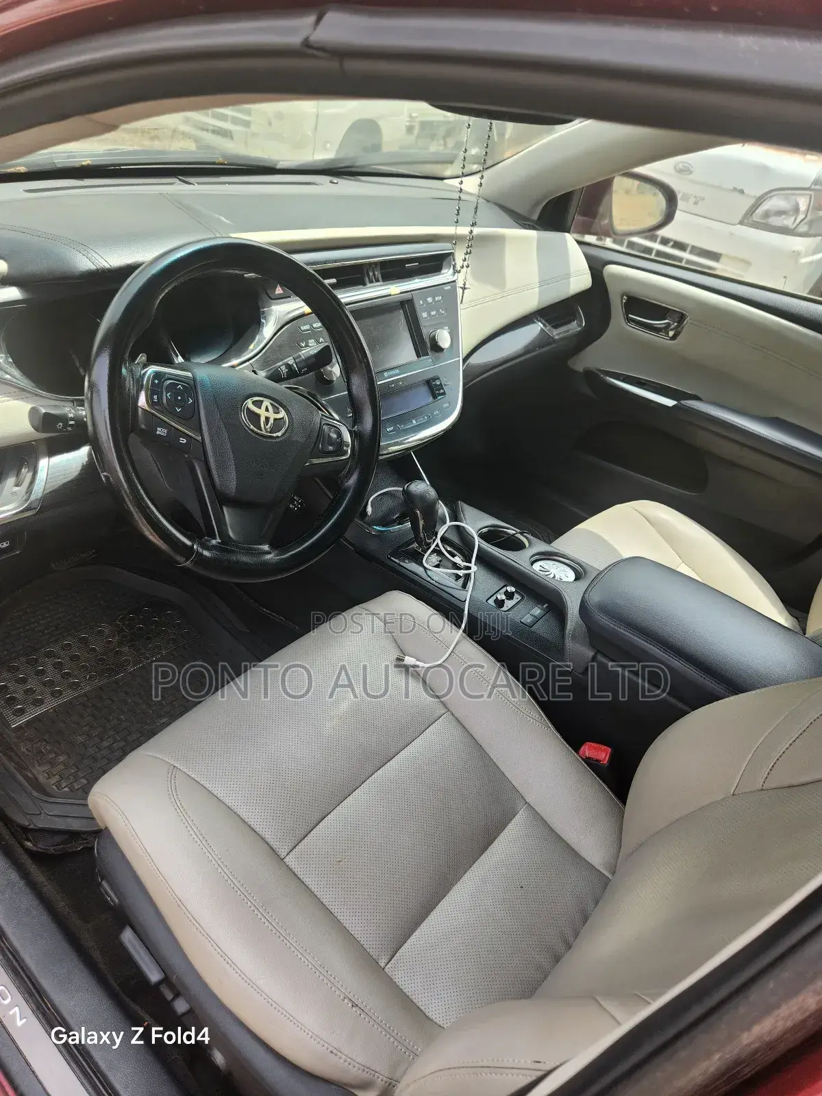 Toyota Avalon Limited 4dr Sedan (3.5L 6cyl 6A) 2014 Burgundy