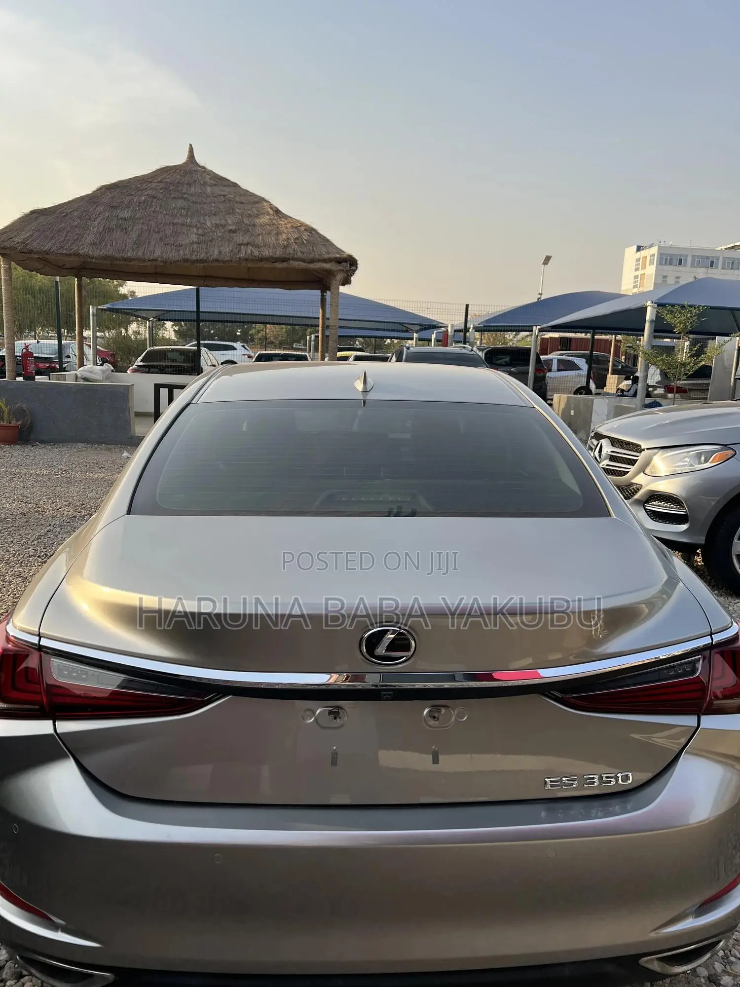 Lexus ES 350 FWD 2019 Gold