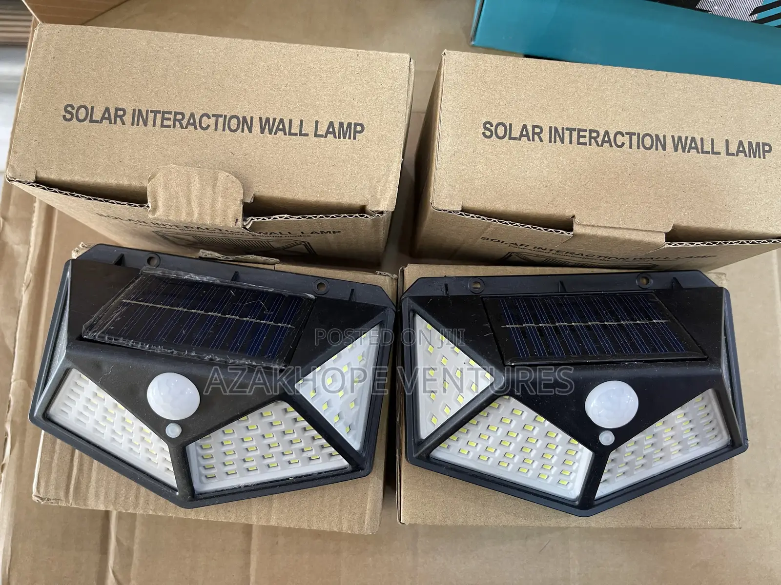 Solar Interaction Wall Lamp