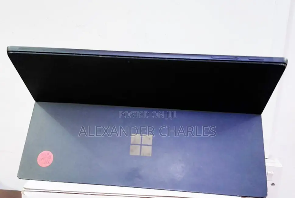 Laptop Microsoft Surface Laptop 6 8GB Intel Core i5 SSD 256GB
