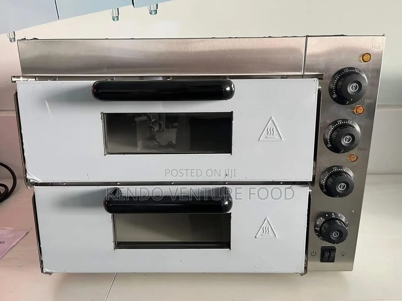 Commercial Pizza Oven
