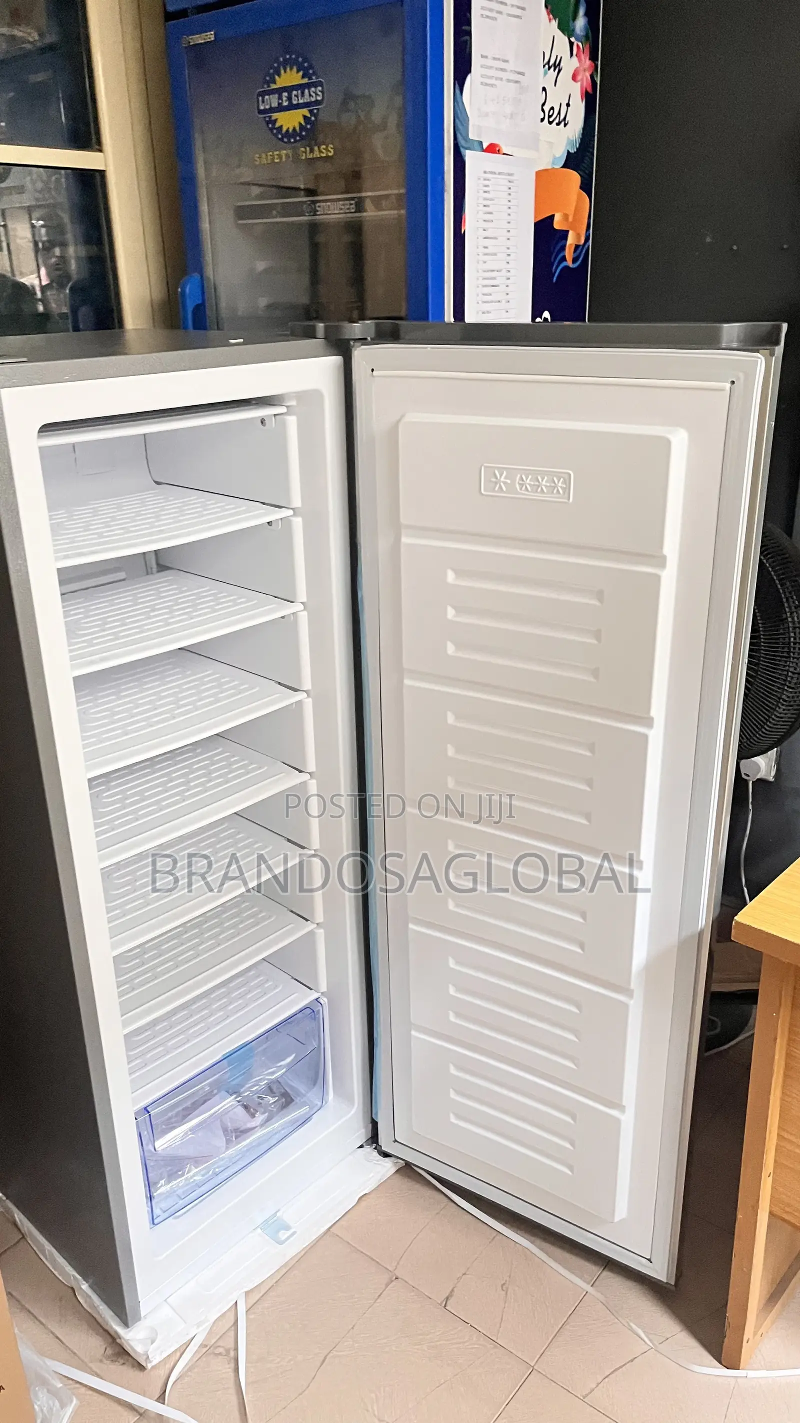 Skyrun Upright Freezer 185l – Home Shop Use