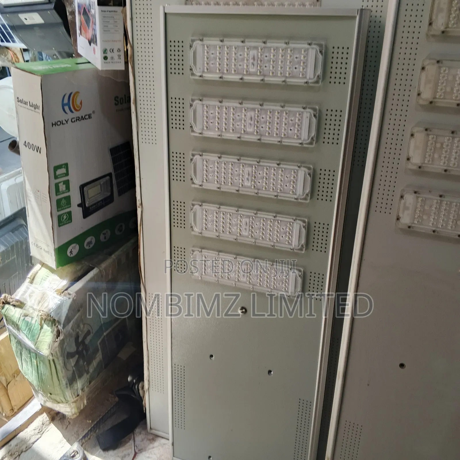 High Quality 5-Eyes 100w Industrial Solar Street Light
For Projects