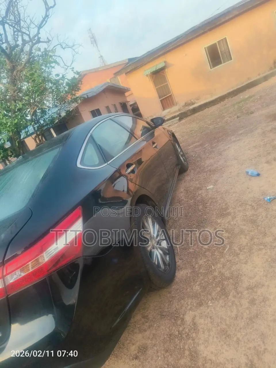 Toyota Avalon Limited 4dr Sedan (3.5L 6cyl 6A) 2015 Black