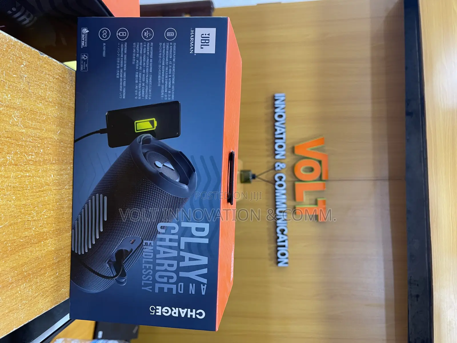 JBL Charge 5