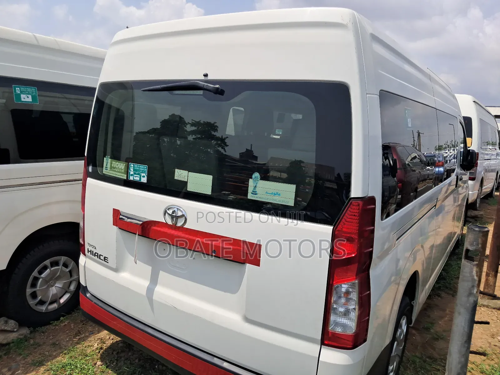 Toyota HiAce 2022 White