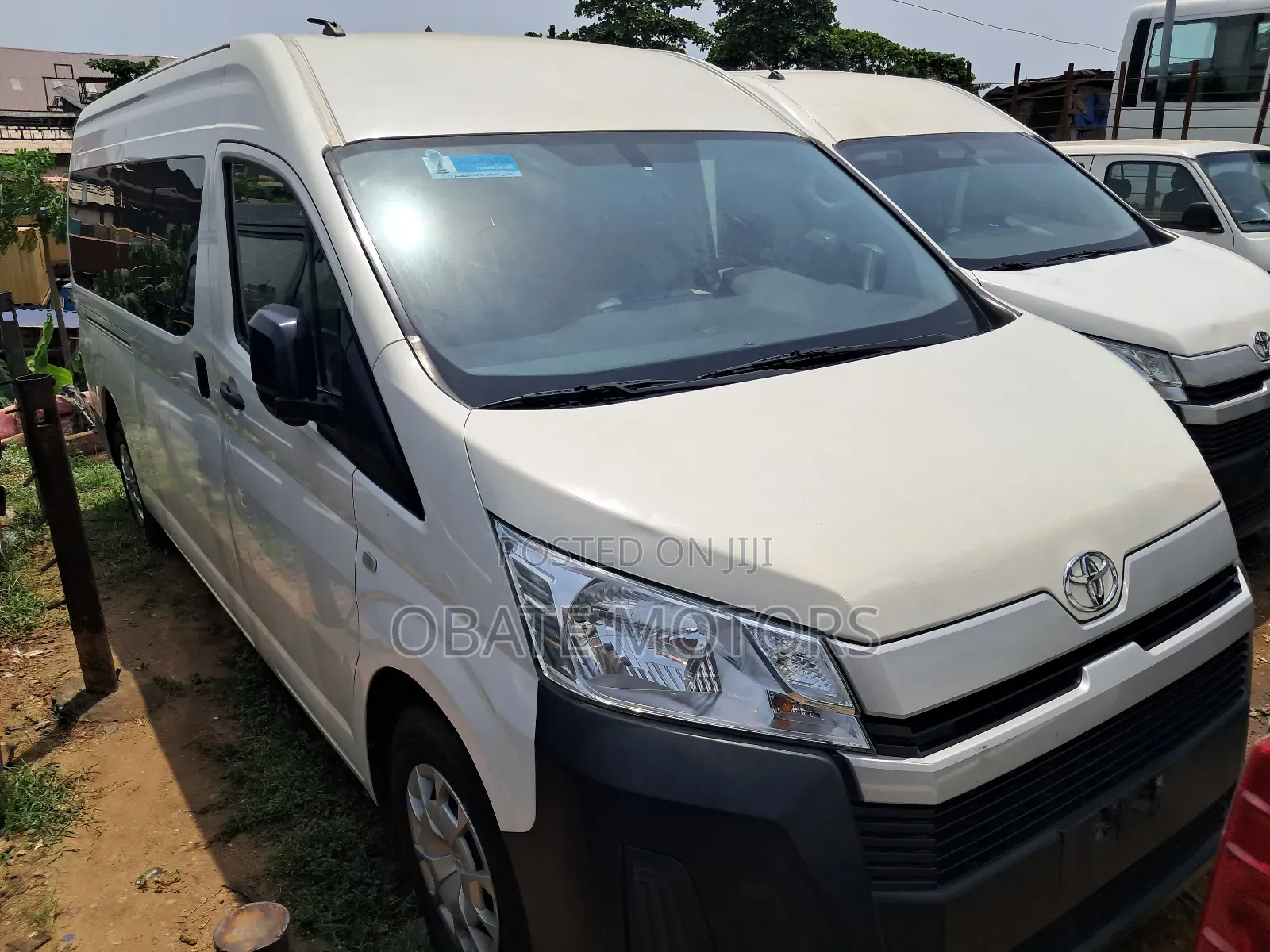 Toyota HiAce 2022 White