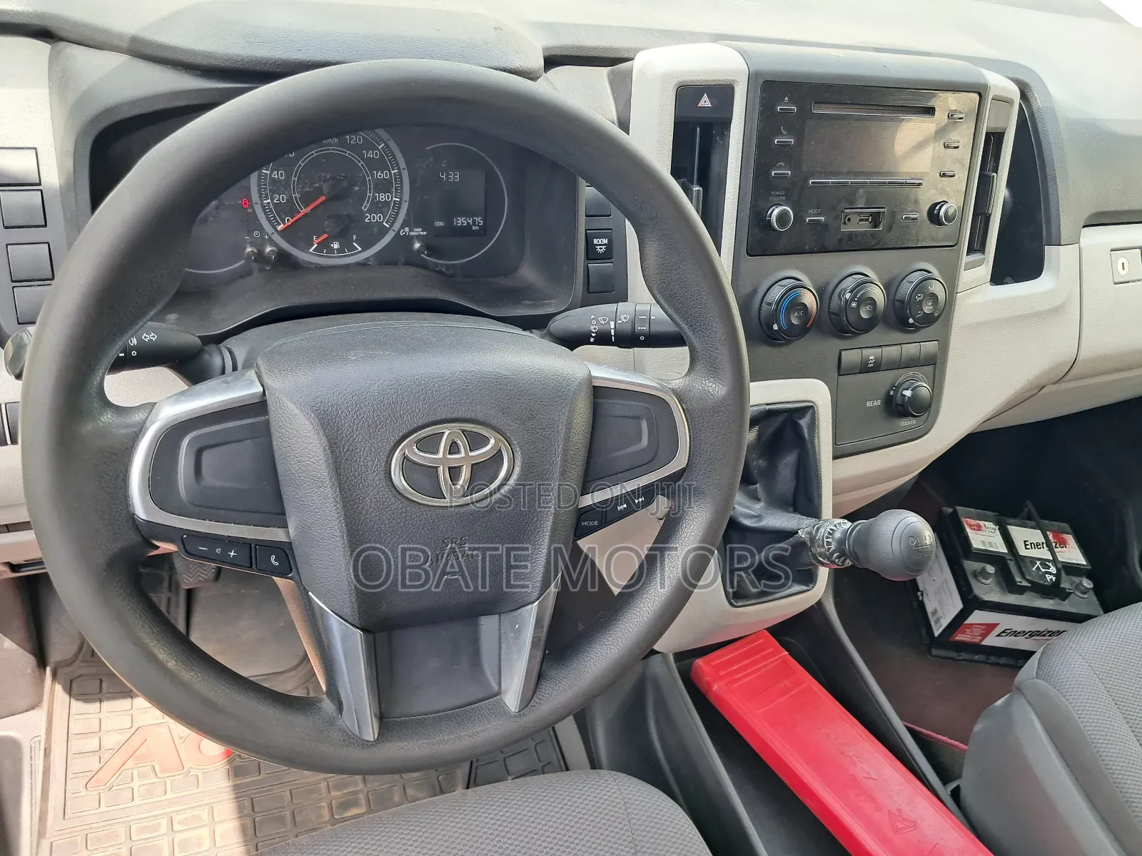 Toyota HiAce 2020 White