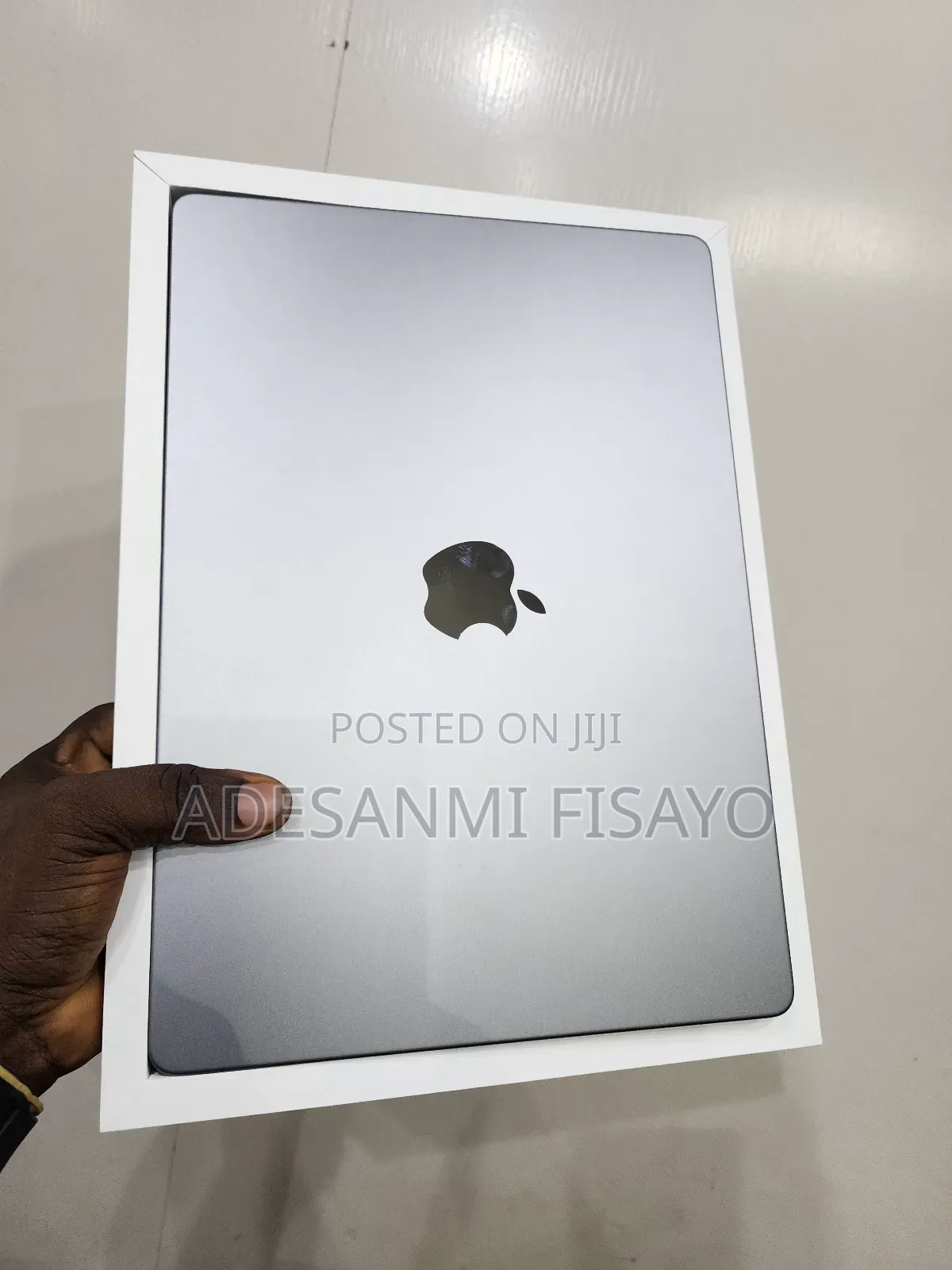 Laptop Apple MacBook Pro 2021 M1 16GB Apple M1 Pro SSD 512GB