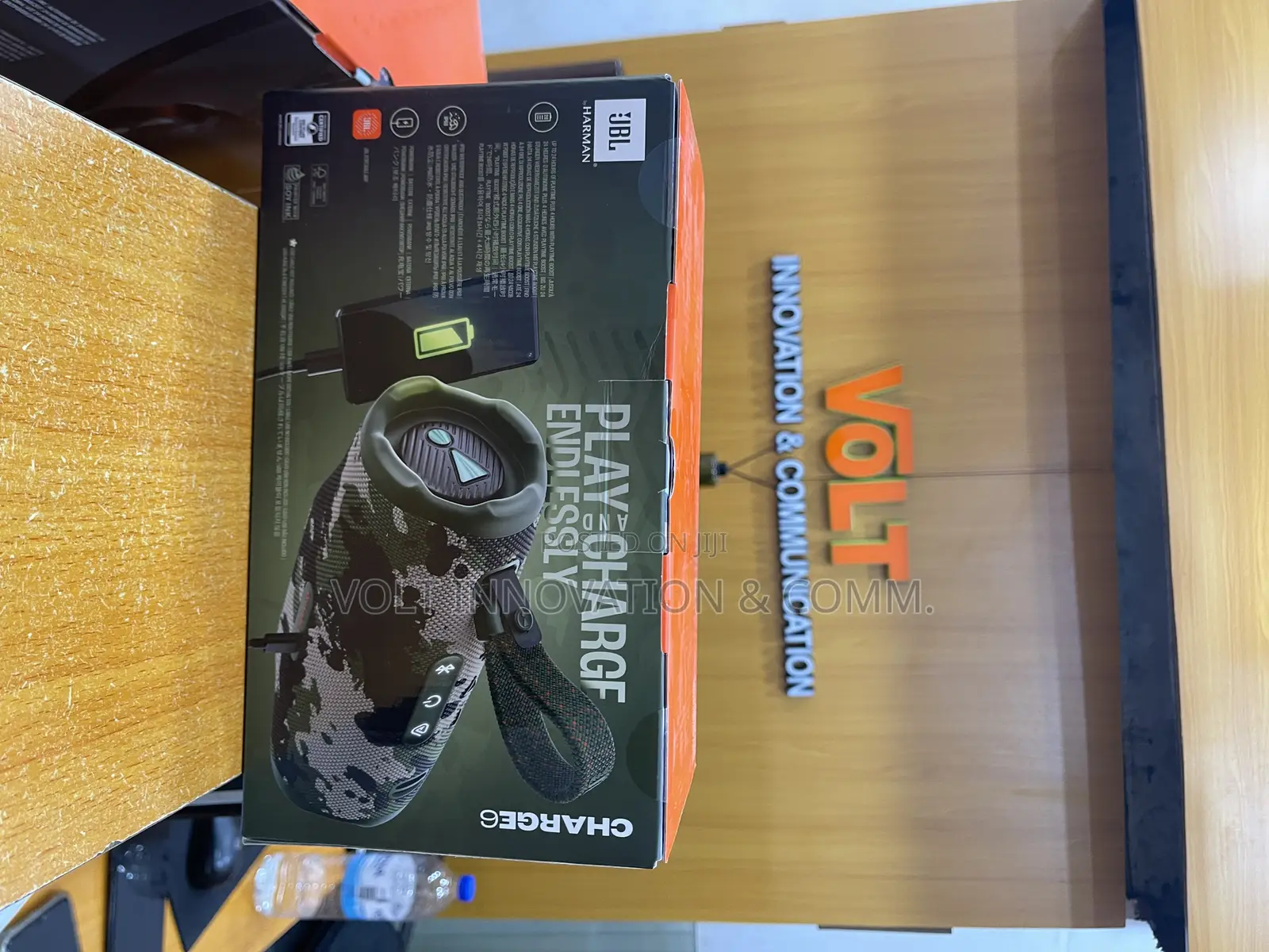 JBL Charge 6