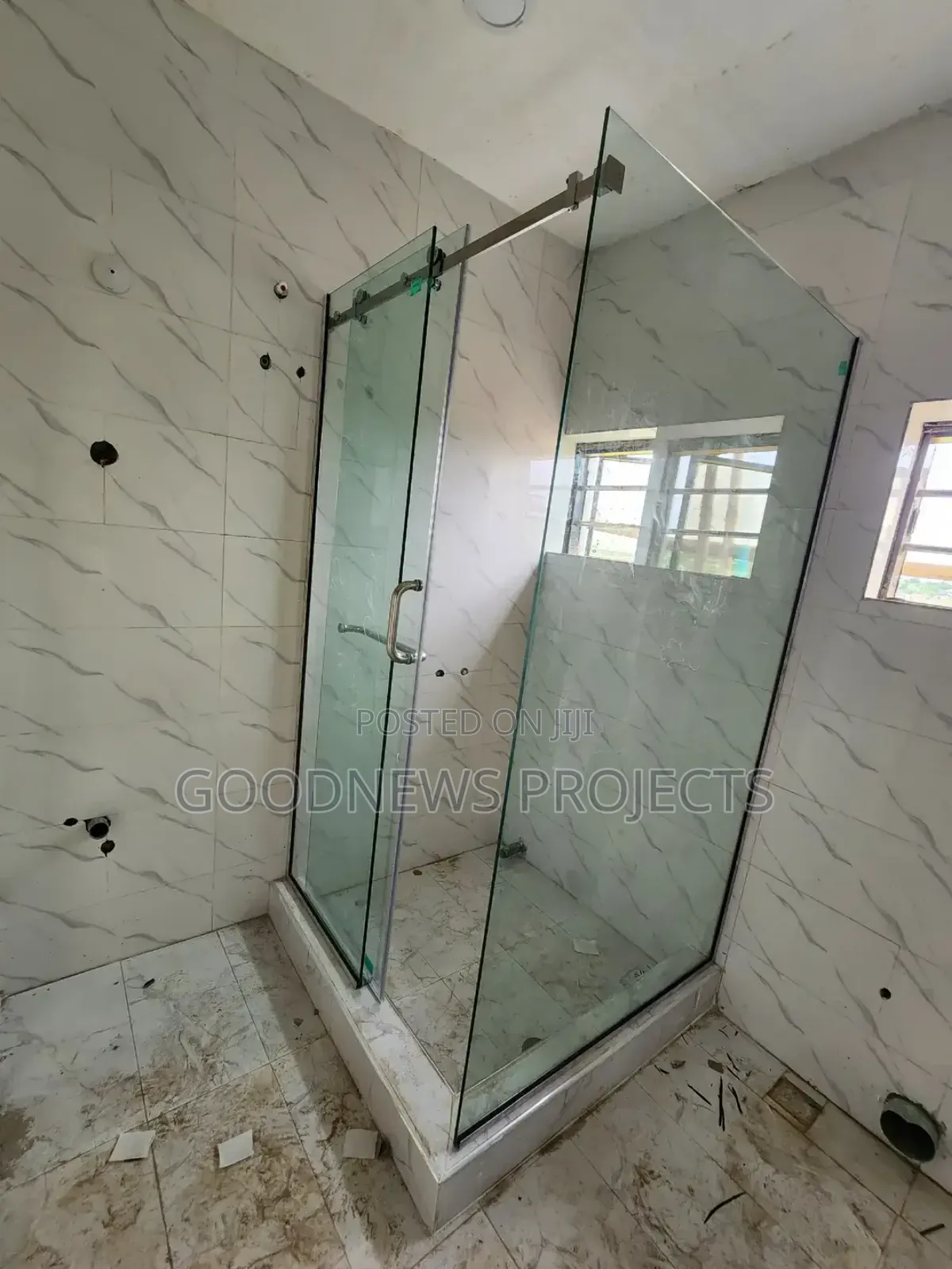 Sliding Glass Cubicle