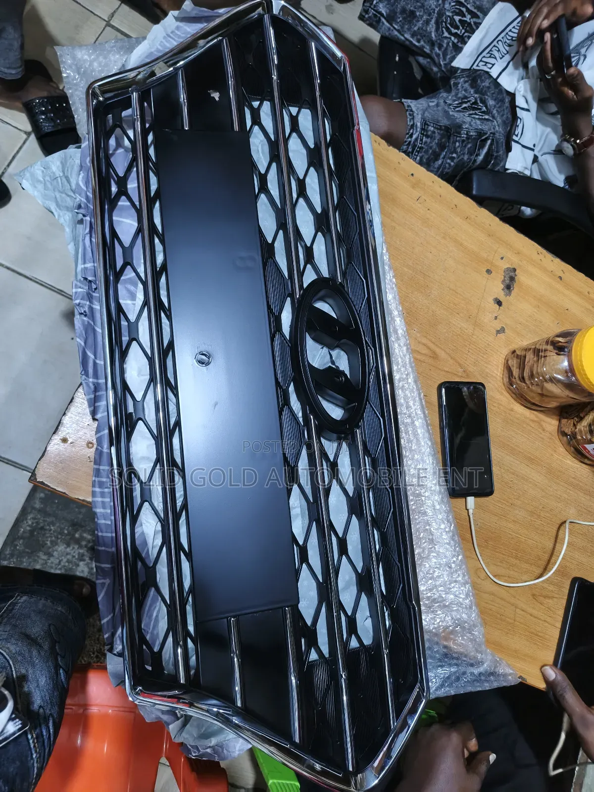Front Grille Accent 2018