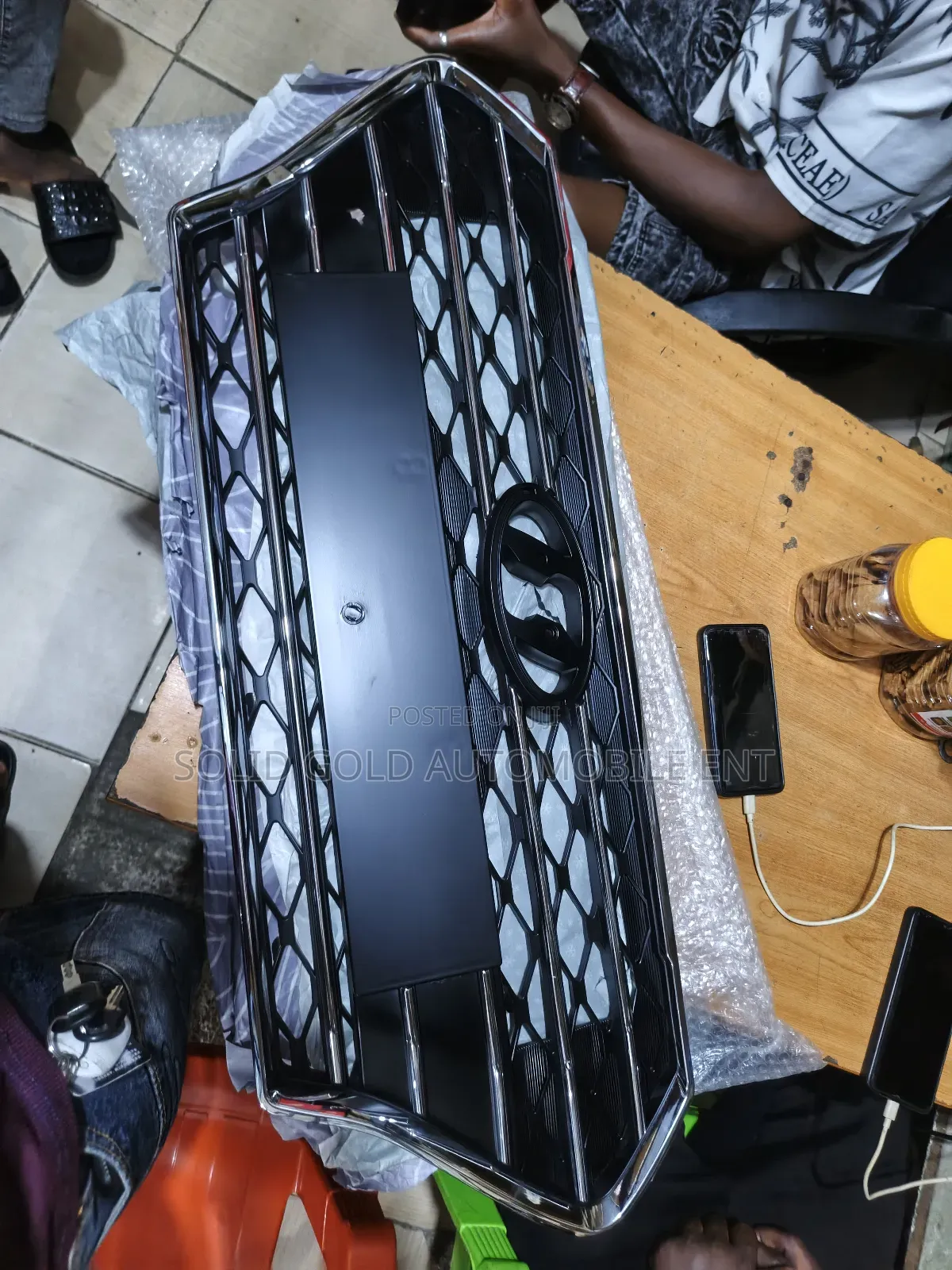 Front Grille Accent 2018