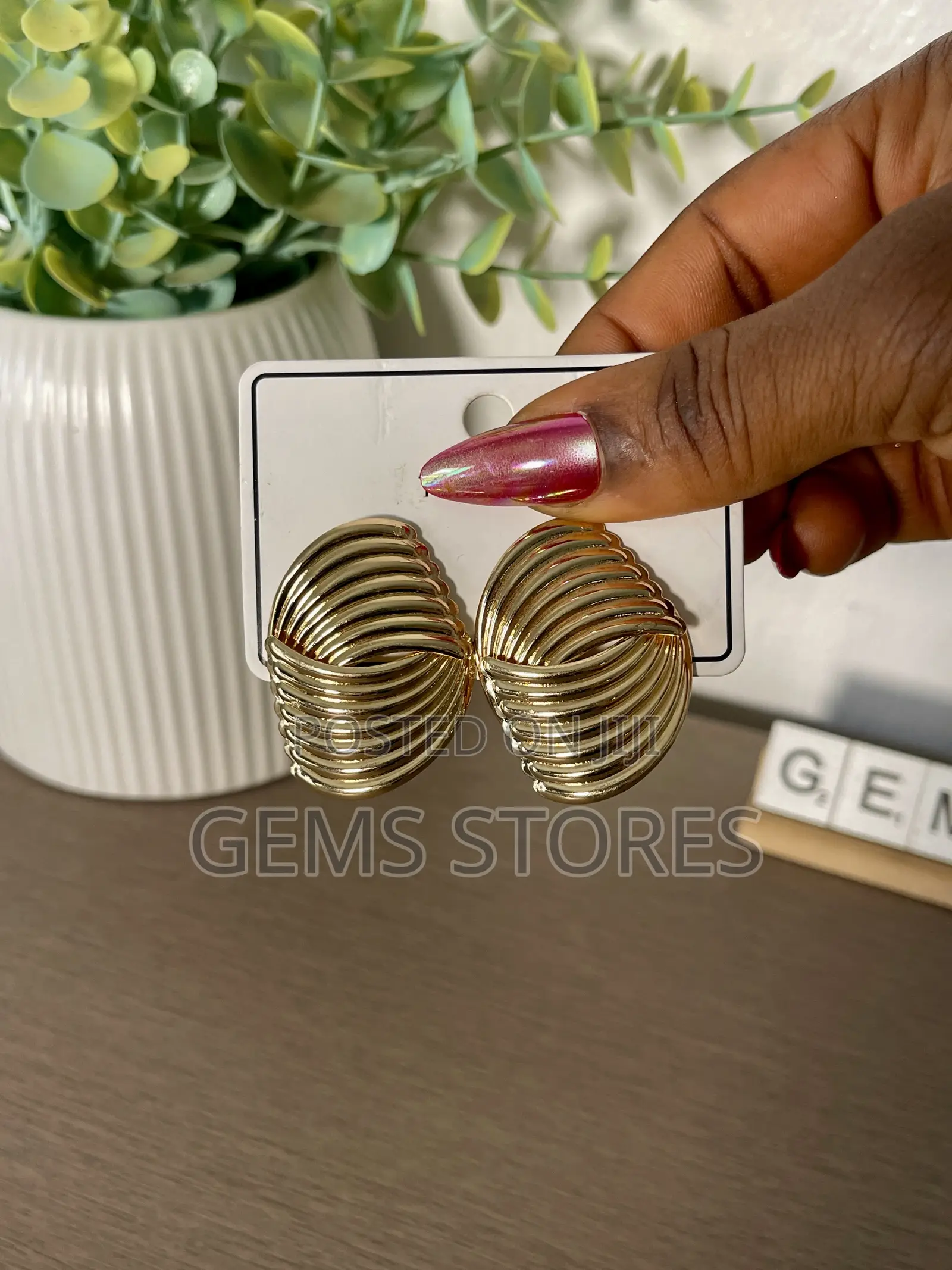 Trendy Statement Earrings Collection – Bold, Floral Metallic Styles