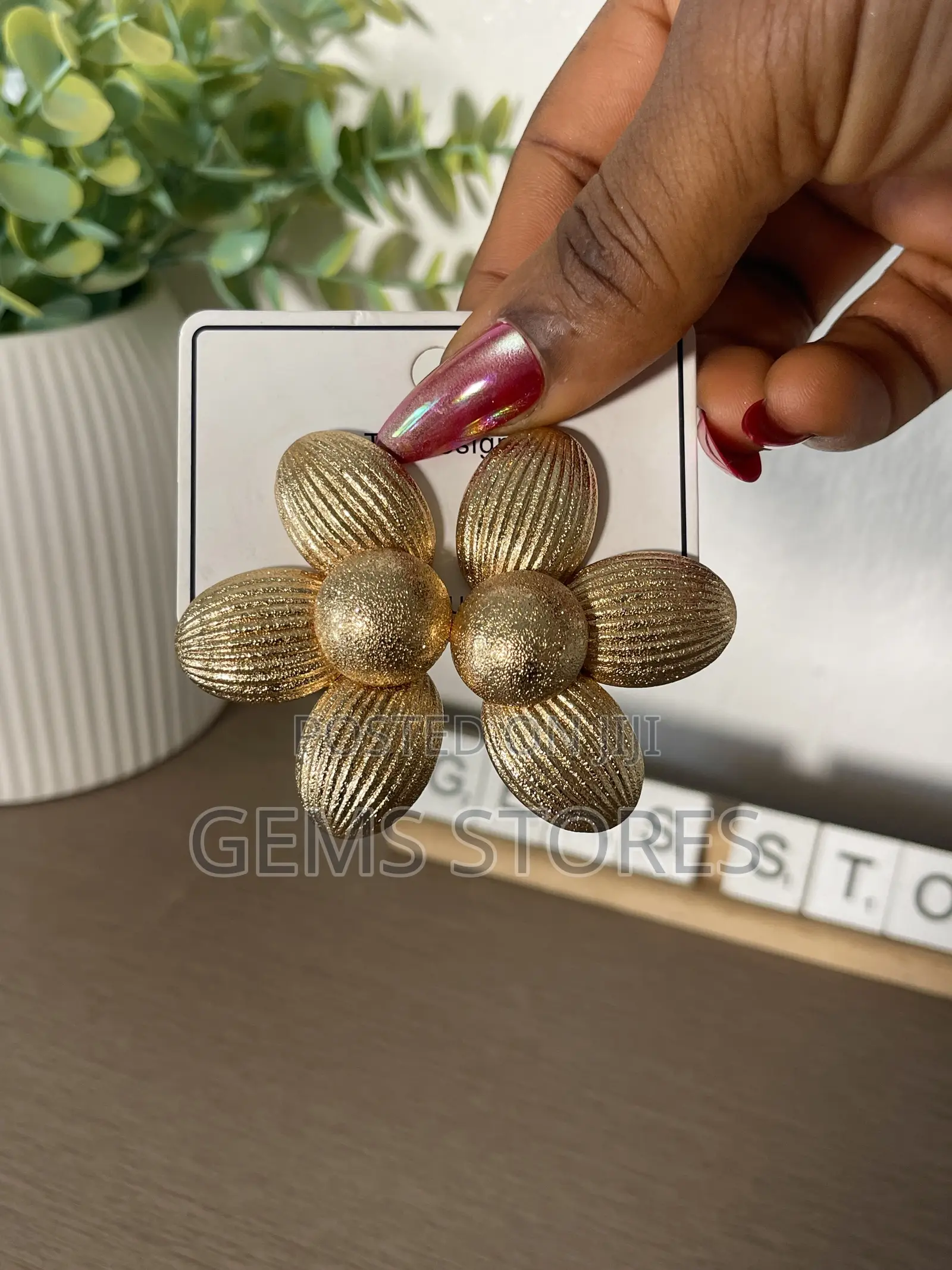Trendy Statement Earrings Collection – Bold, Floral Metallic Styles