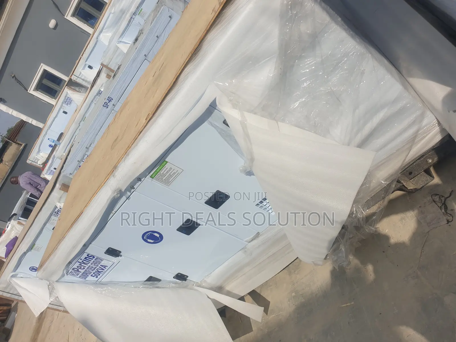50kva Perkins Soundproof Genset With Stamford Alternator Controlle