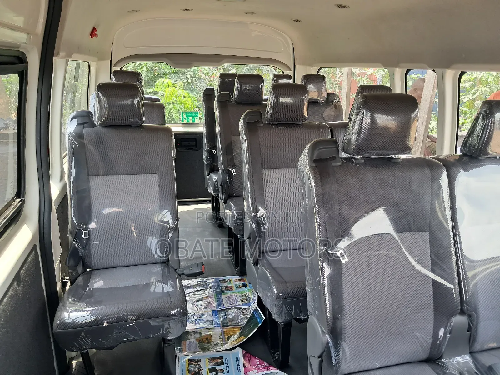 Toyota HiAce 2021 White