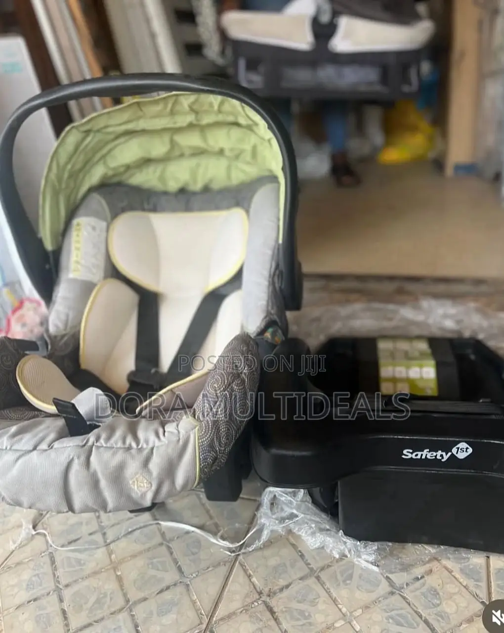 Safety 1st Infant Carrier Car Seat (0-2yrs)