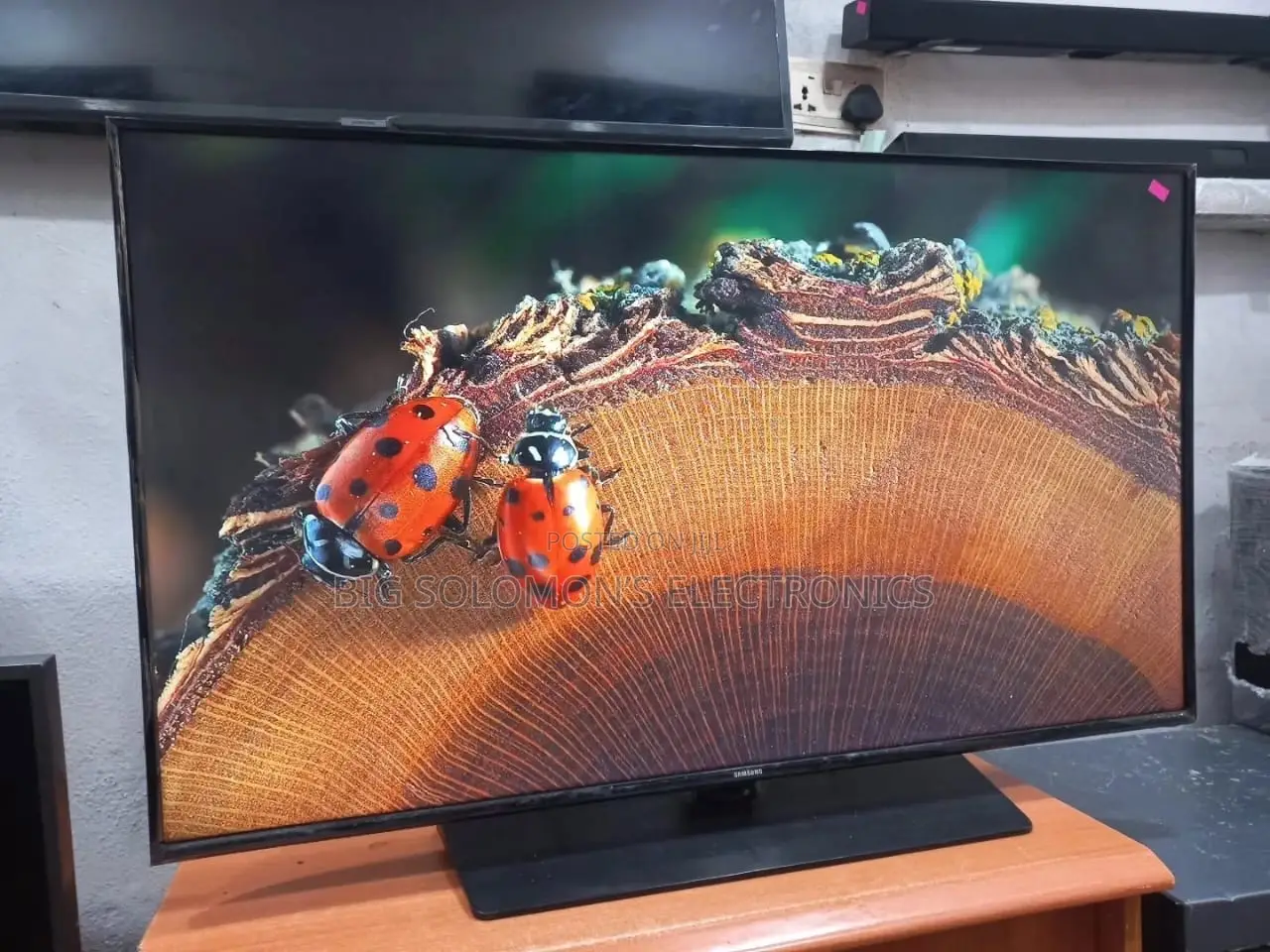 Uk Preowned 43" Samsung Fullhd Tizenos Smart Tv