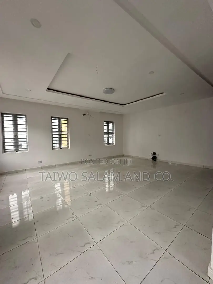 Furnished 4bdrm Duplex in Apampa, Jericho for sale