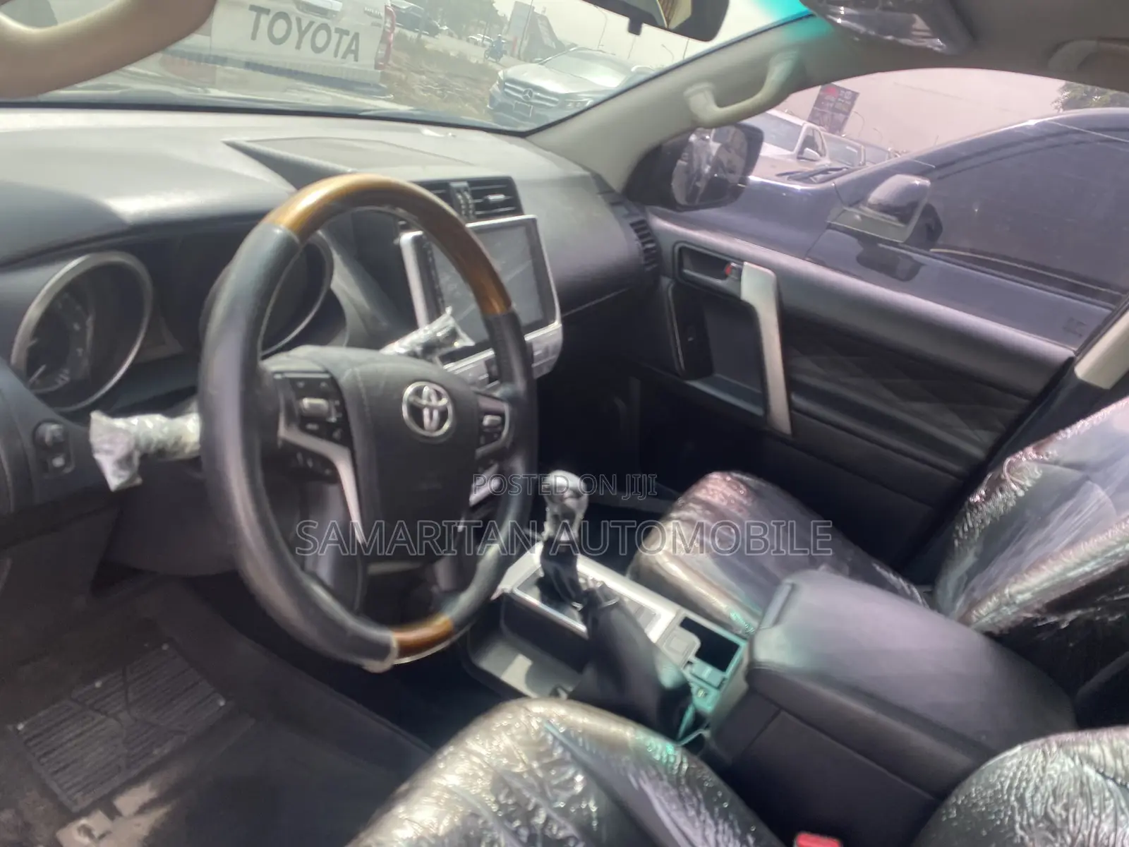 Toyota Land Cruiser Prado 4.0 Petrol TX-L 2016 Black