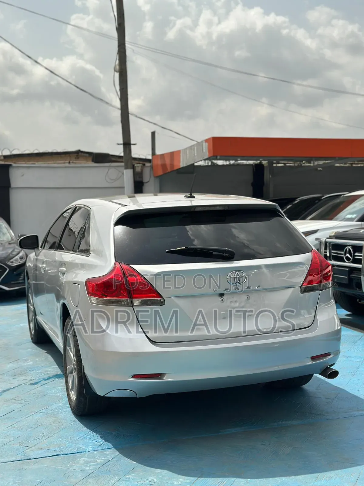 Toyota Venza AWD 2010 Silver