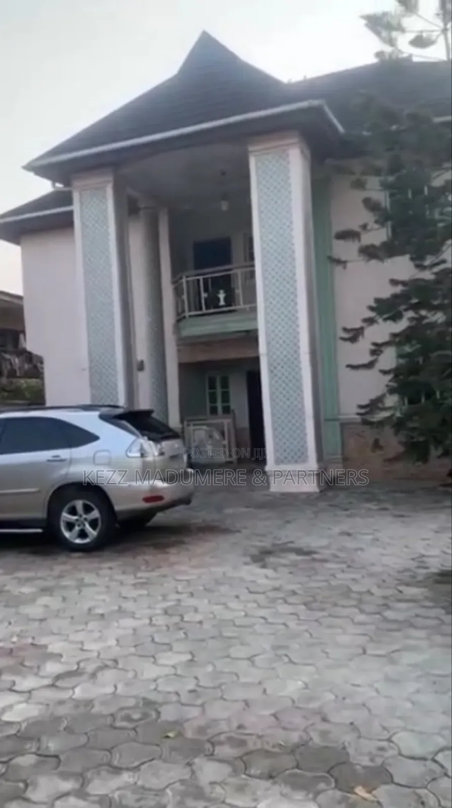 6bdrm Duplex in Within Umuahia City for sale