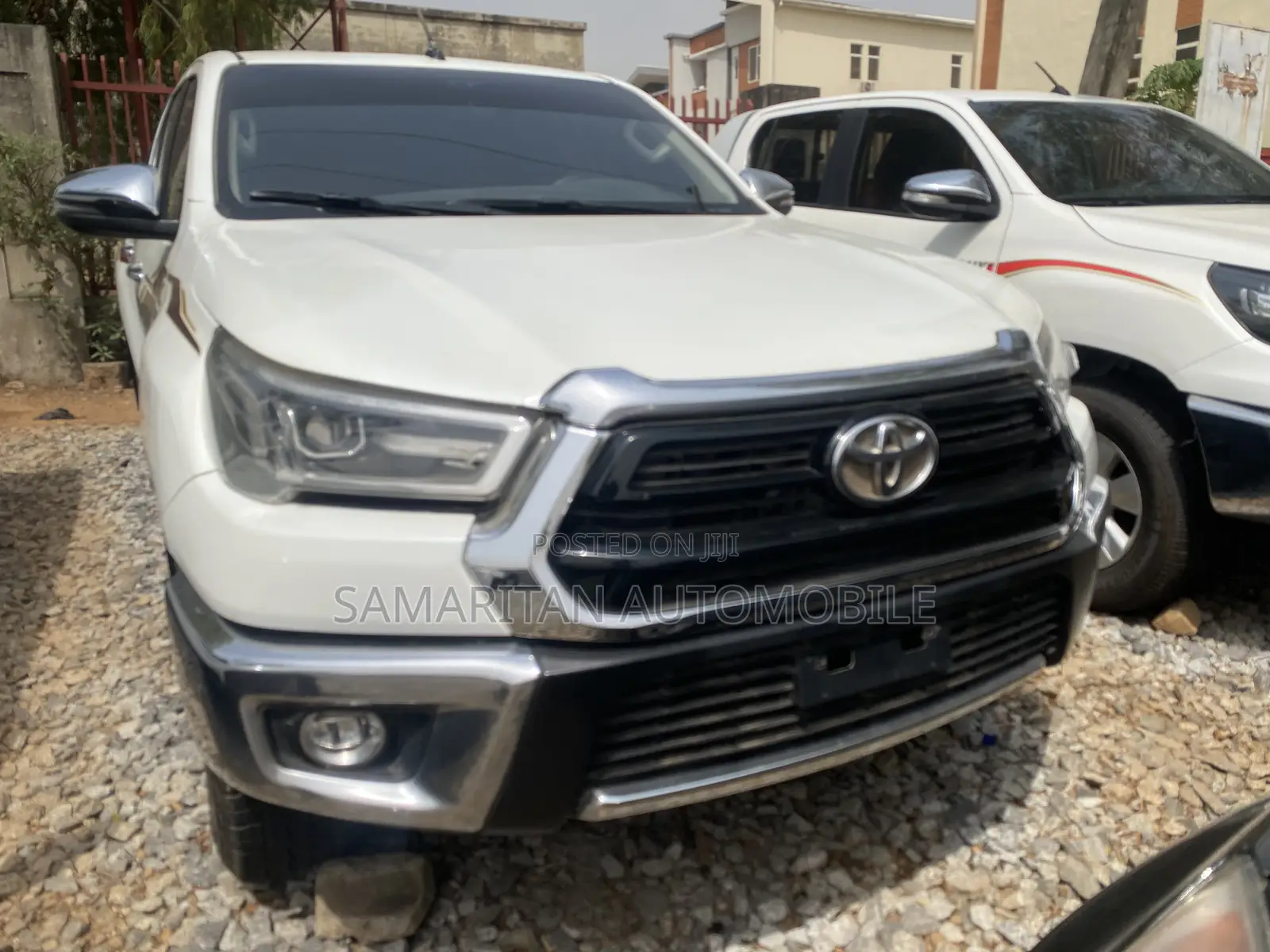 Toyota Hilux Revo Double Cab Petrol 2.7 AWD 2019 White