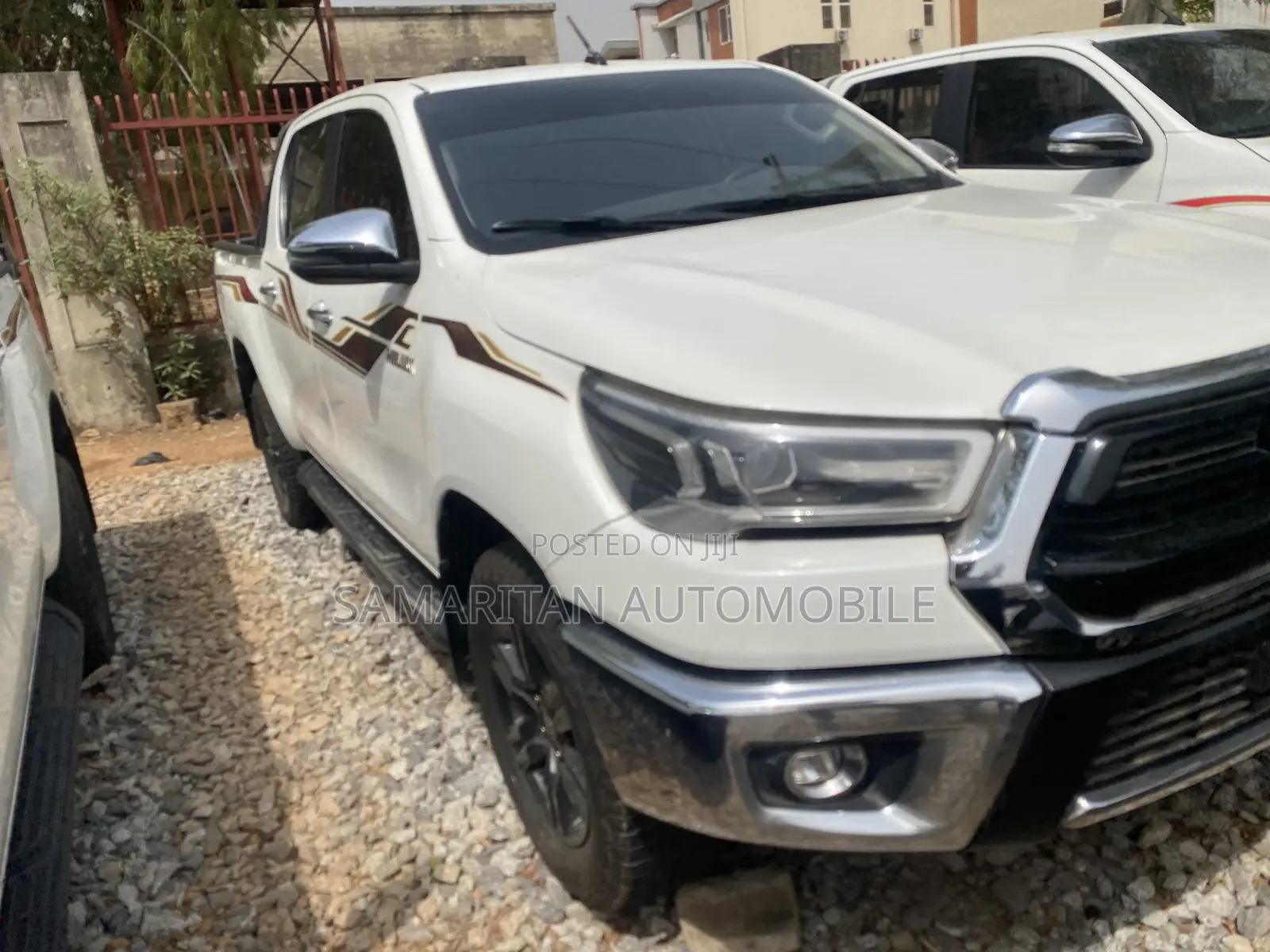 Toyota Hilux Revo Double Cab Petrol 2.7 AWD 2019 White