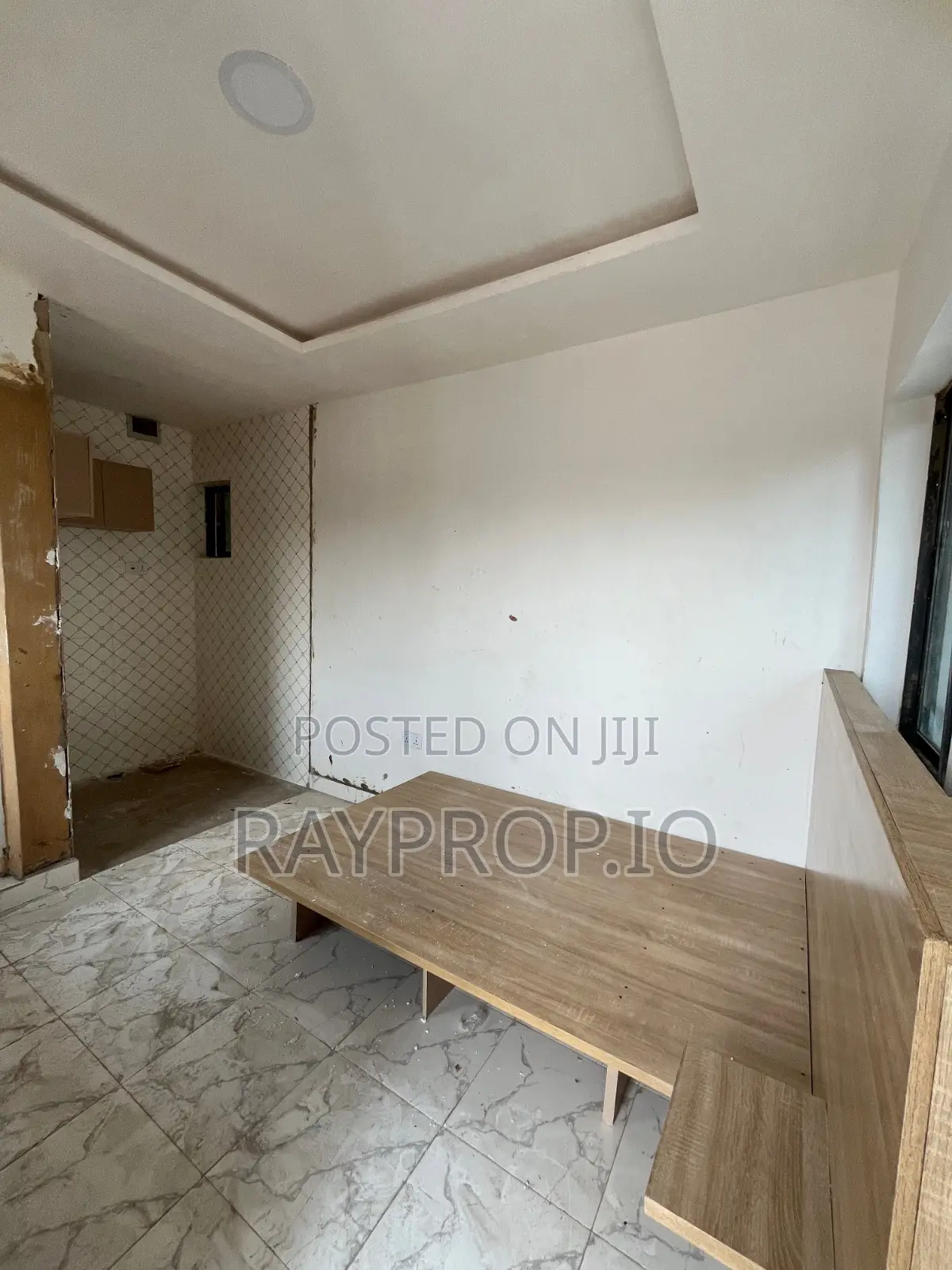 1bdrm Apartment in Sabo / Yaba for sale