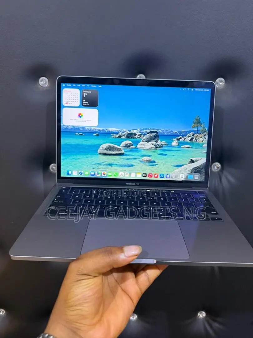 Laptop Apple MacBook Pro 2020 16GB Intel Core i5 SSD 1T