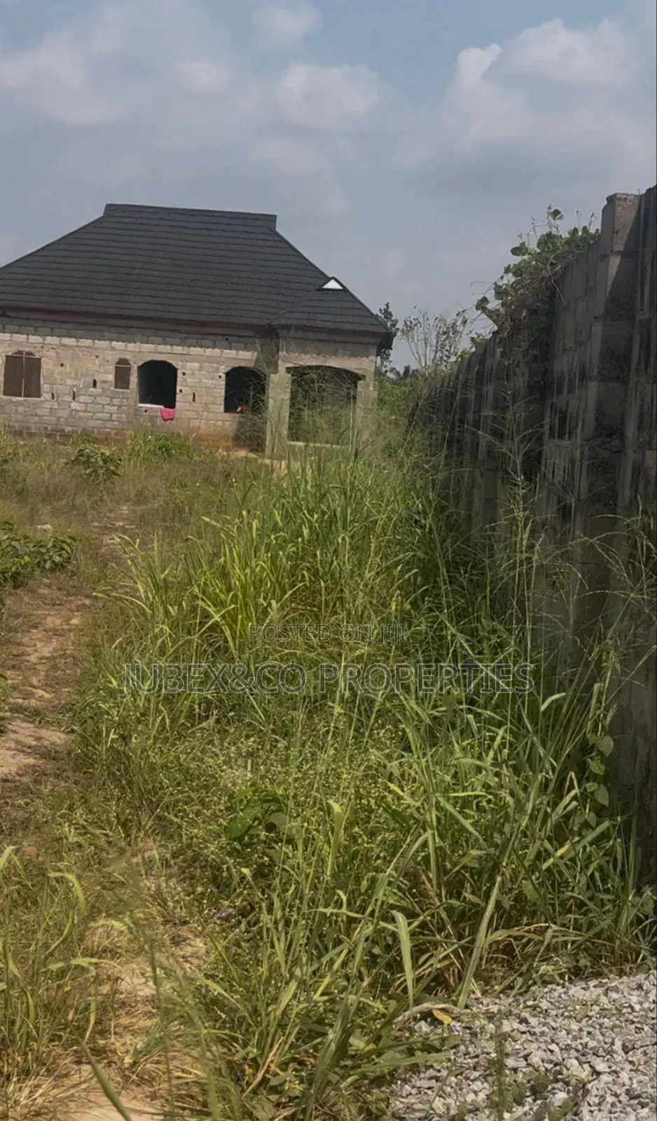 3bdrm Bungalow in Ayetoro After Mowe, Obafemi-Owode for sale