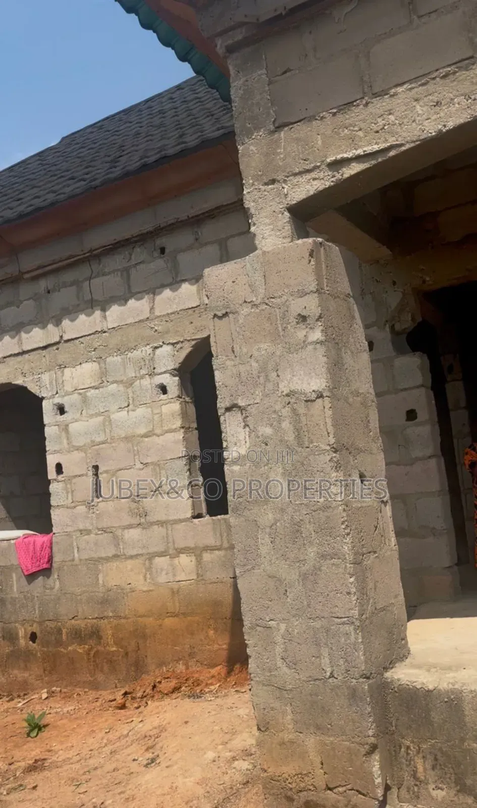 3bdrm Bungalow in Ayetoro After Mowe, Obafemi-Owode for sale