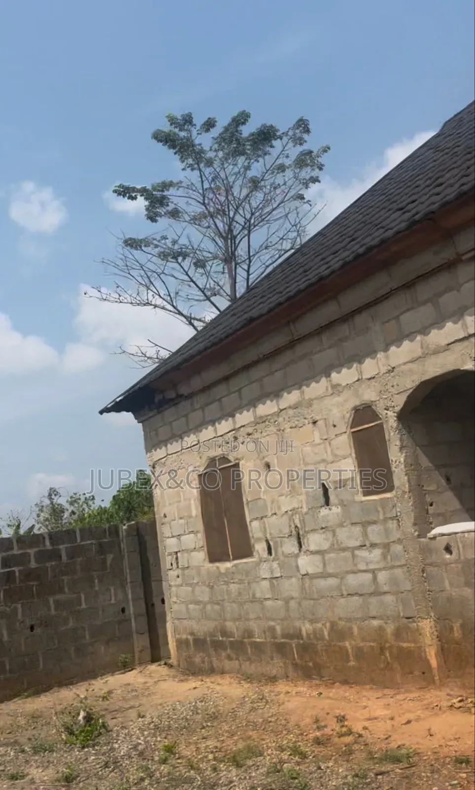 3bdrm Bungalow in Ayetoro After Mowe, Obafemi-Owode for sale