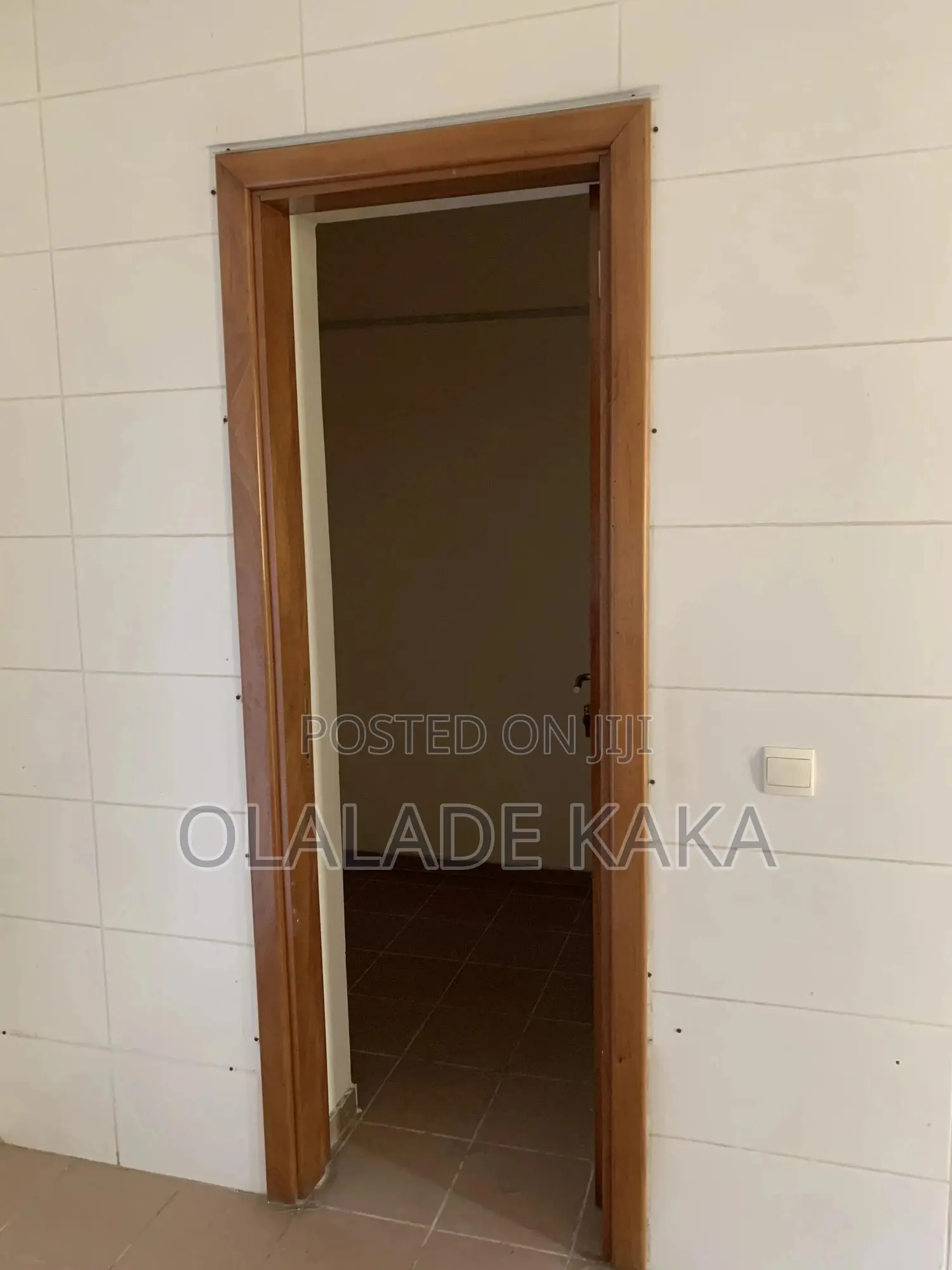 3bdrm Apartment in Banana Island for rent