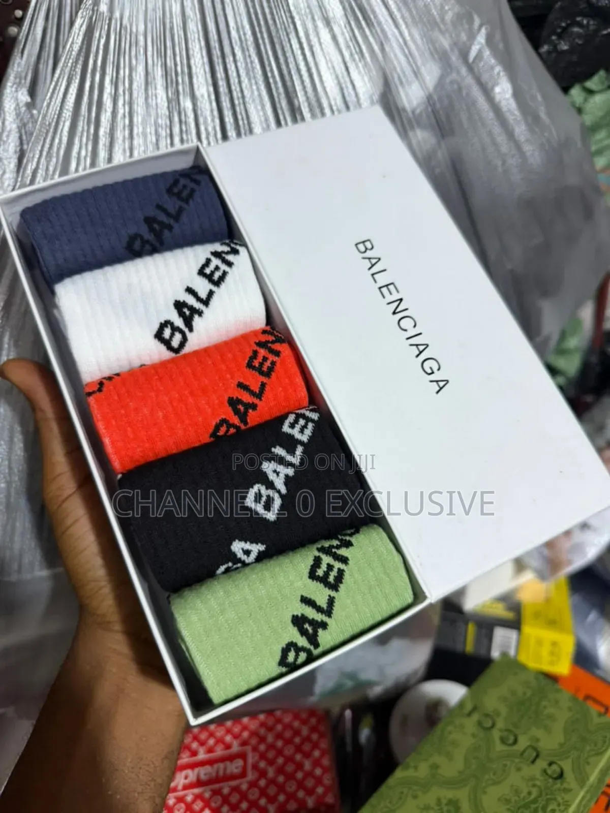 *Packed Socks  in Different Designs and Colors