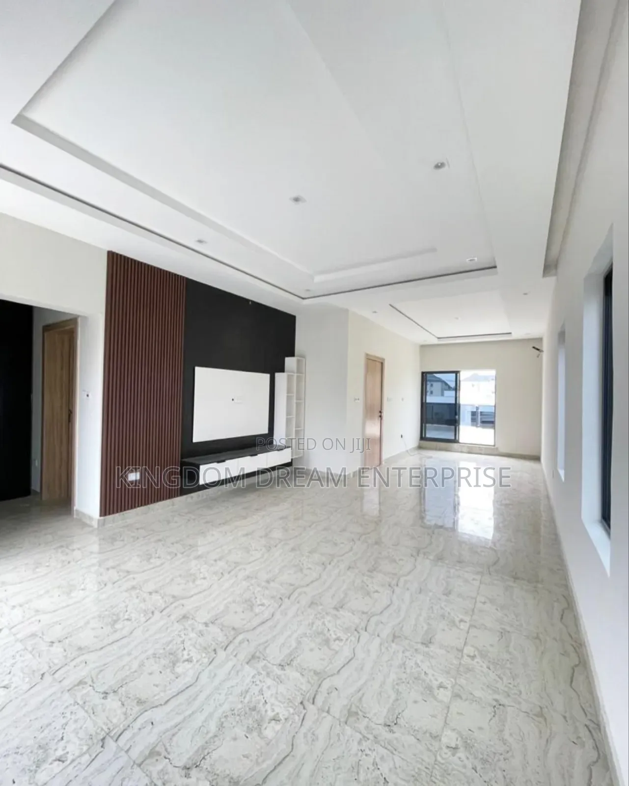 5bdrm Duplex in Lekki County for rent