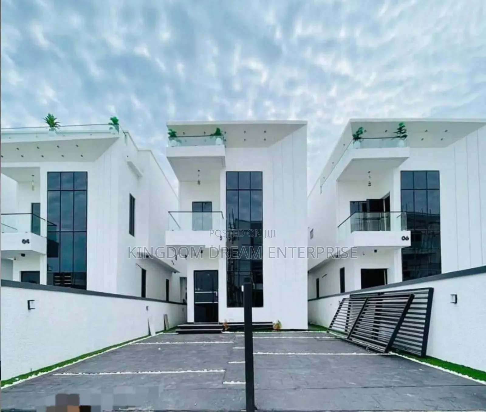 5bdrm Duplex in Chevron, Lekki for rent