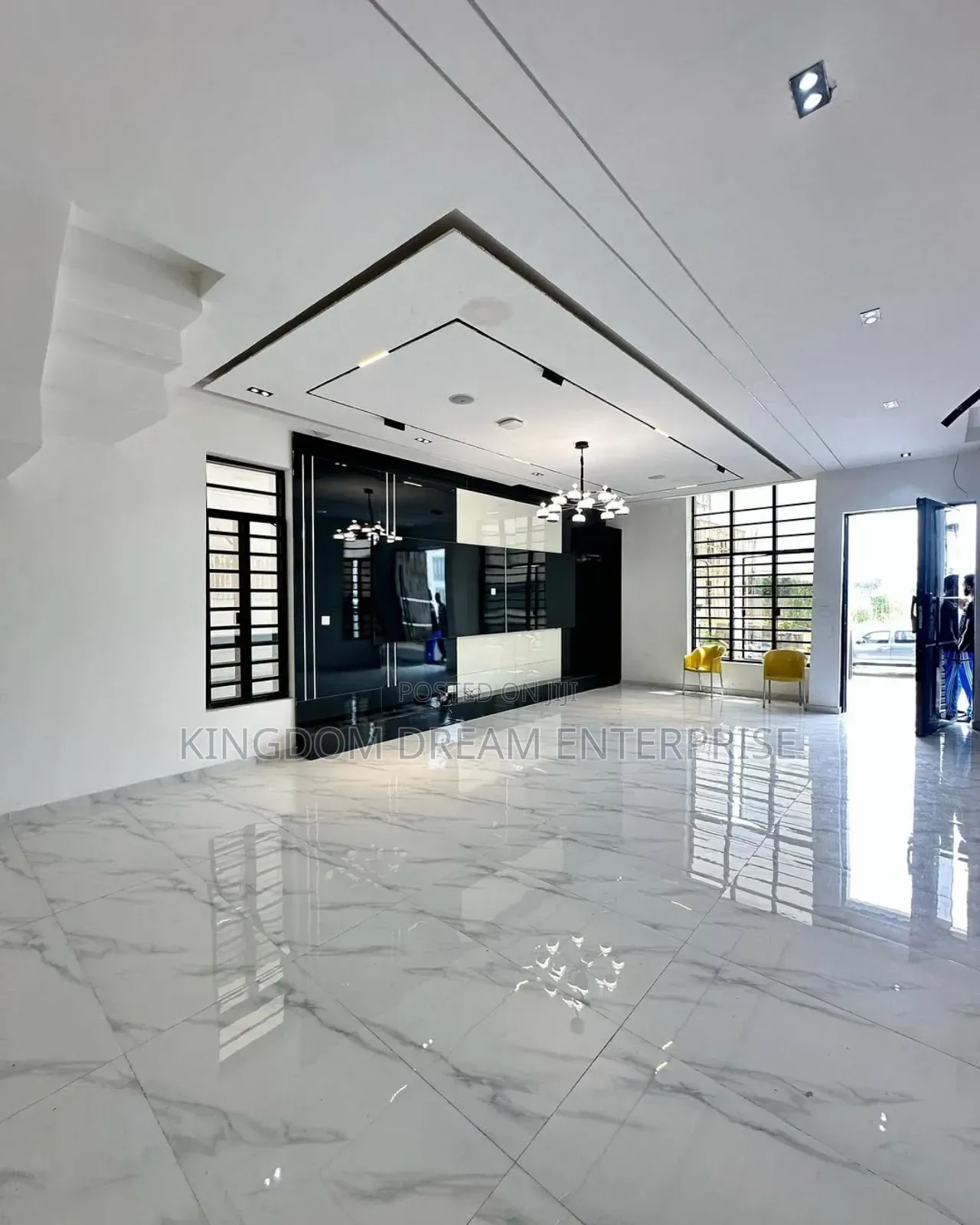 5bdrm Duplex in Chevron, Lekki for rent