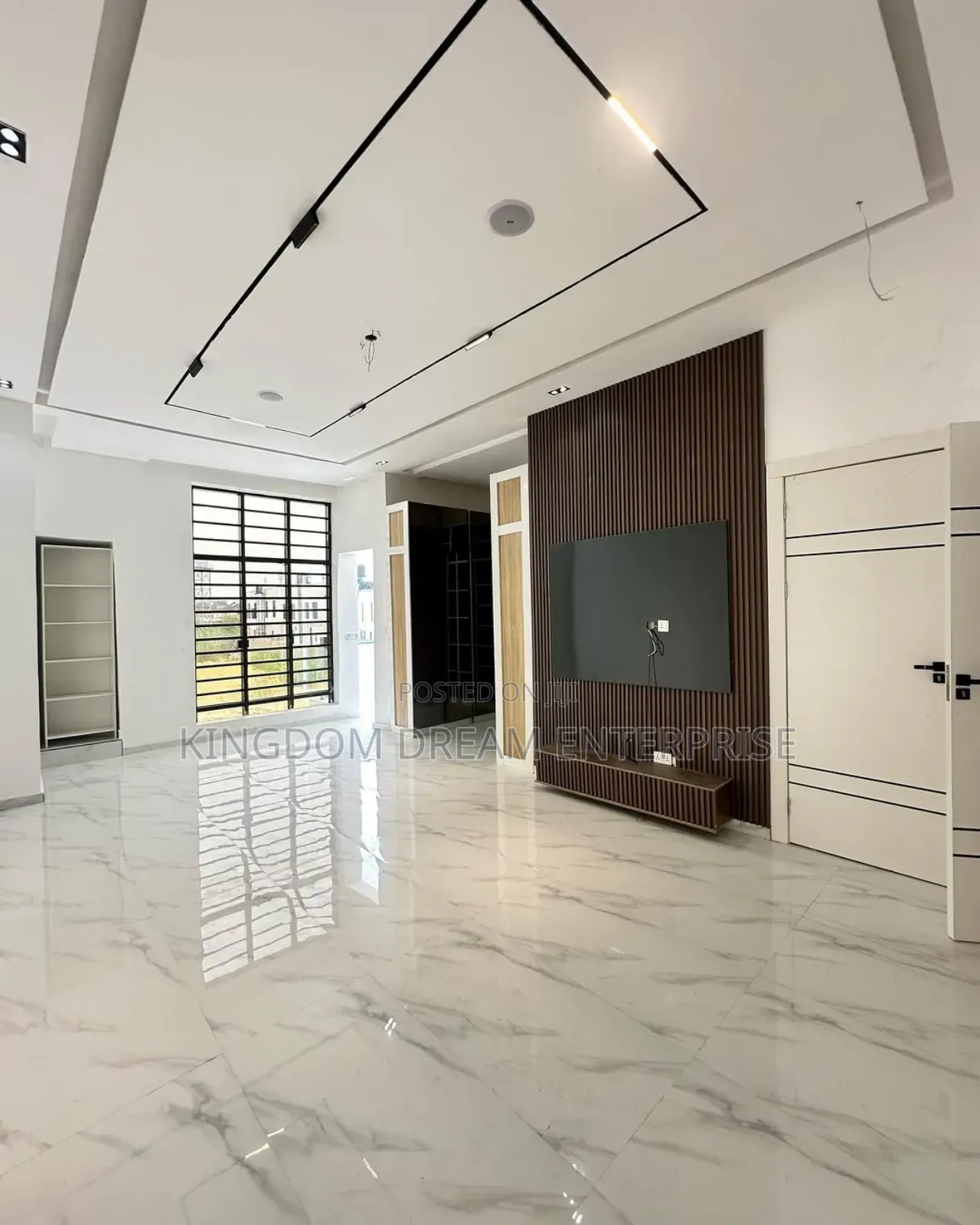 5bdrm Duplex in Chevron, Lekki for rent