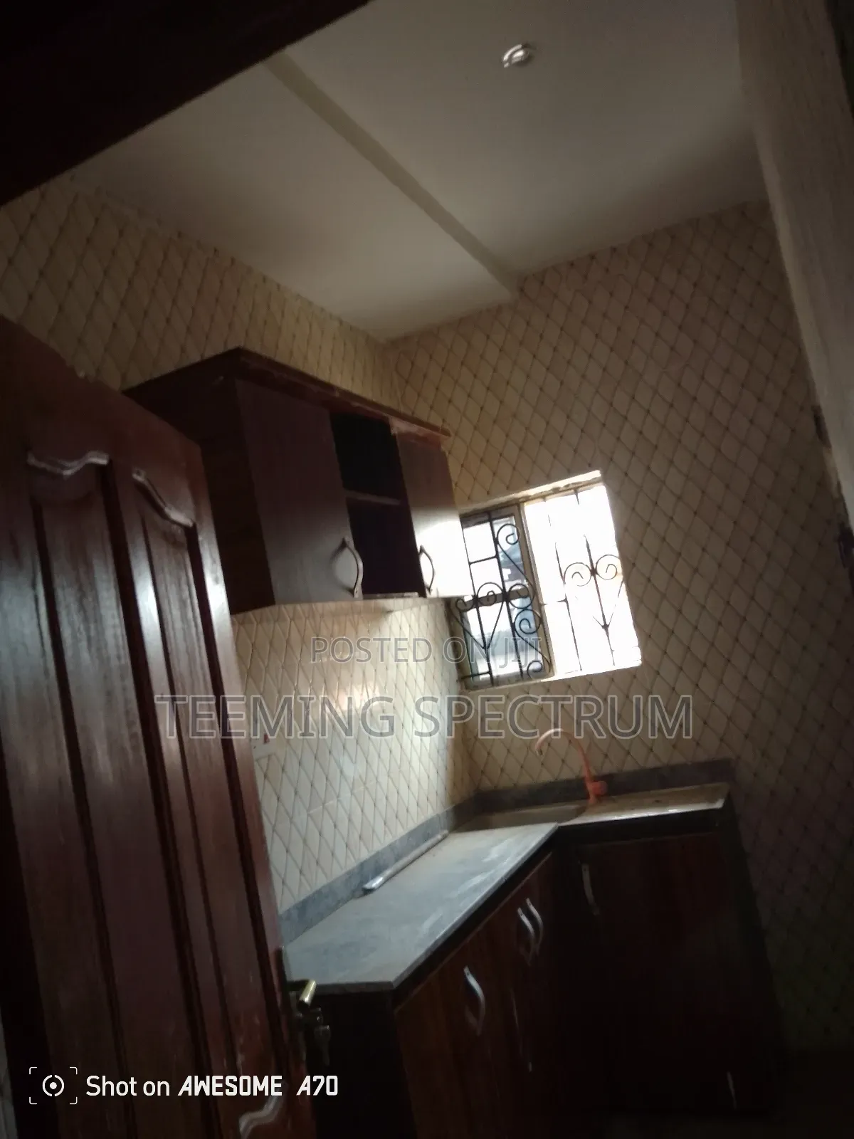 1bdrm Block of Flats in Benin City for rent
