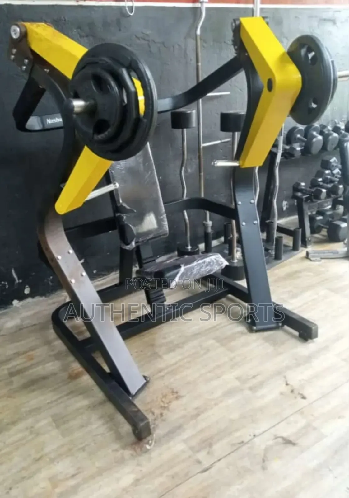 Commercial Chest Press Machine