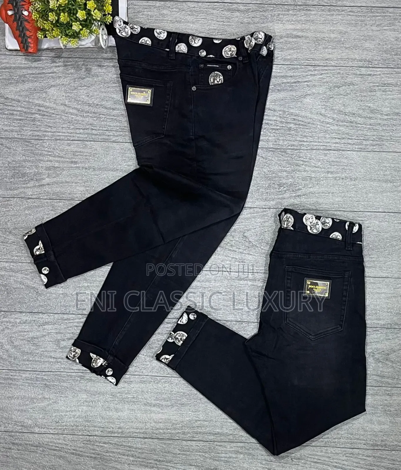 Best Quality Luxury Men's Jeans Versace Well Banded Package